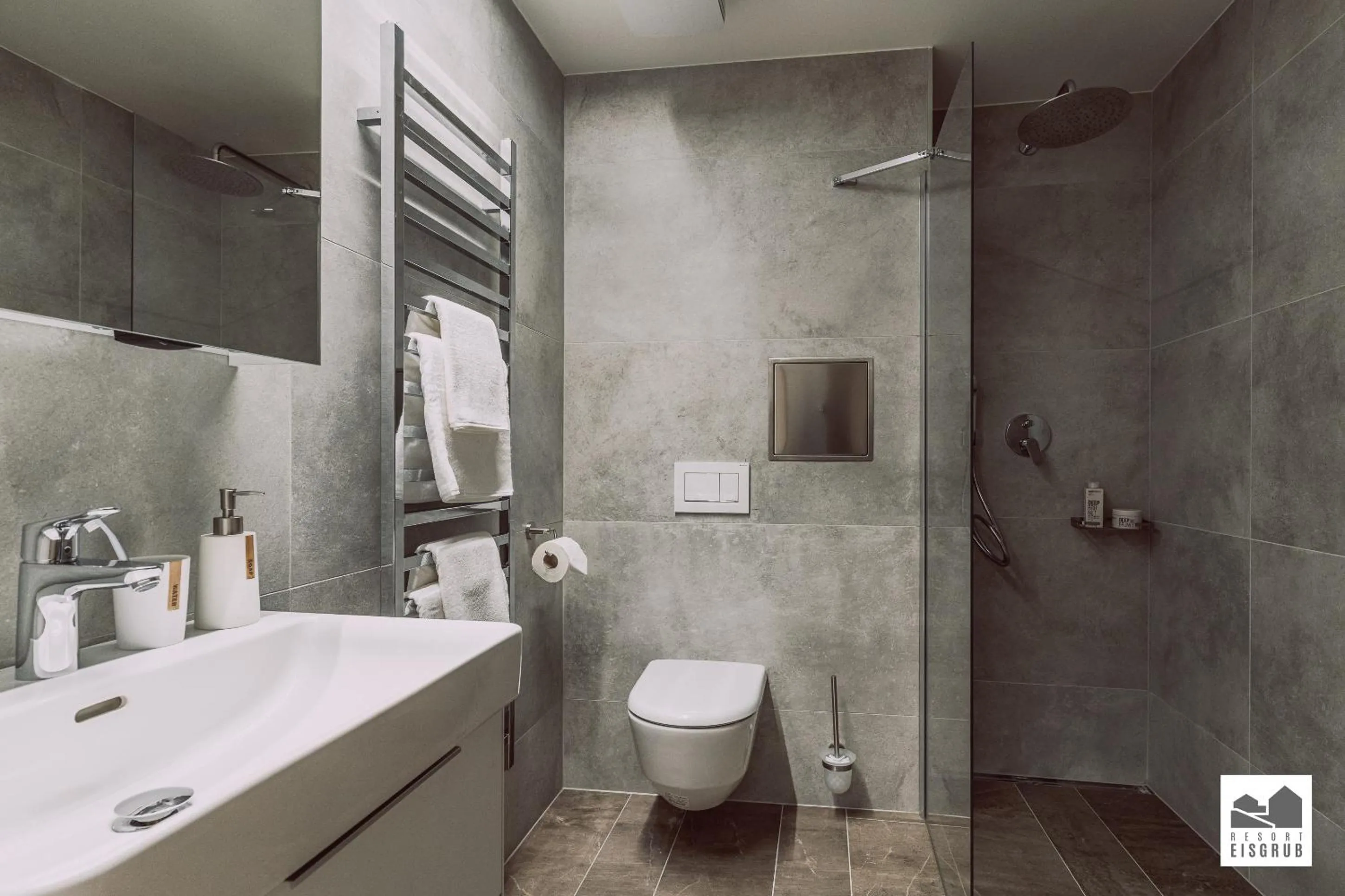 Shower in Resort Lednice - Eisgrub