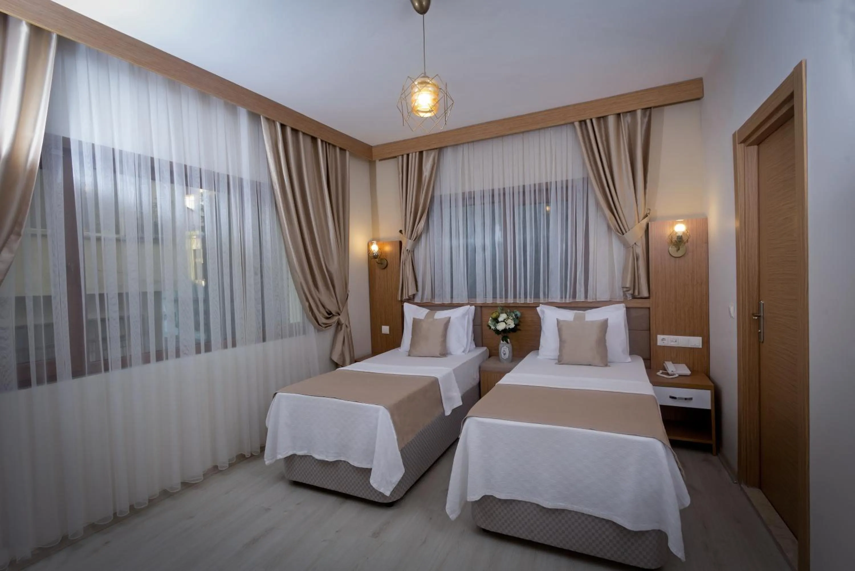 Photo of the whole room, Bed in Zeyn Otel Istanbul