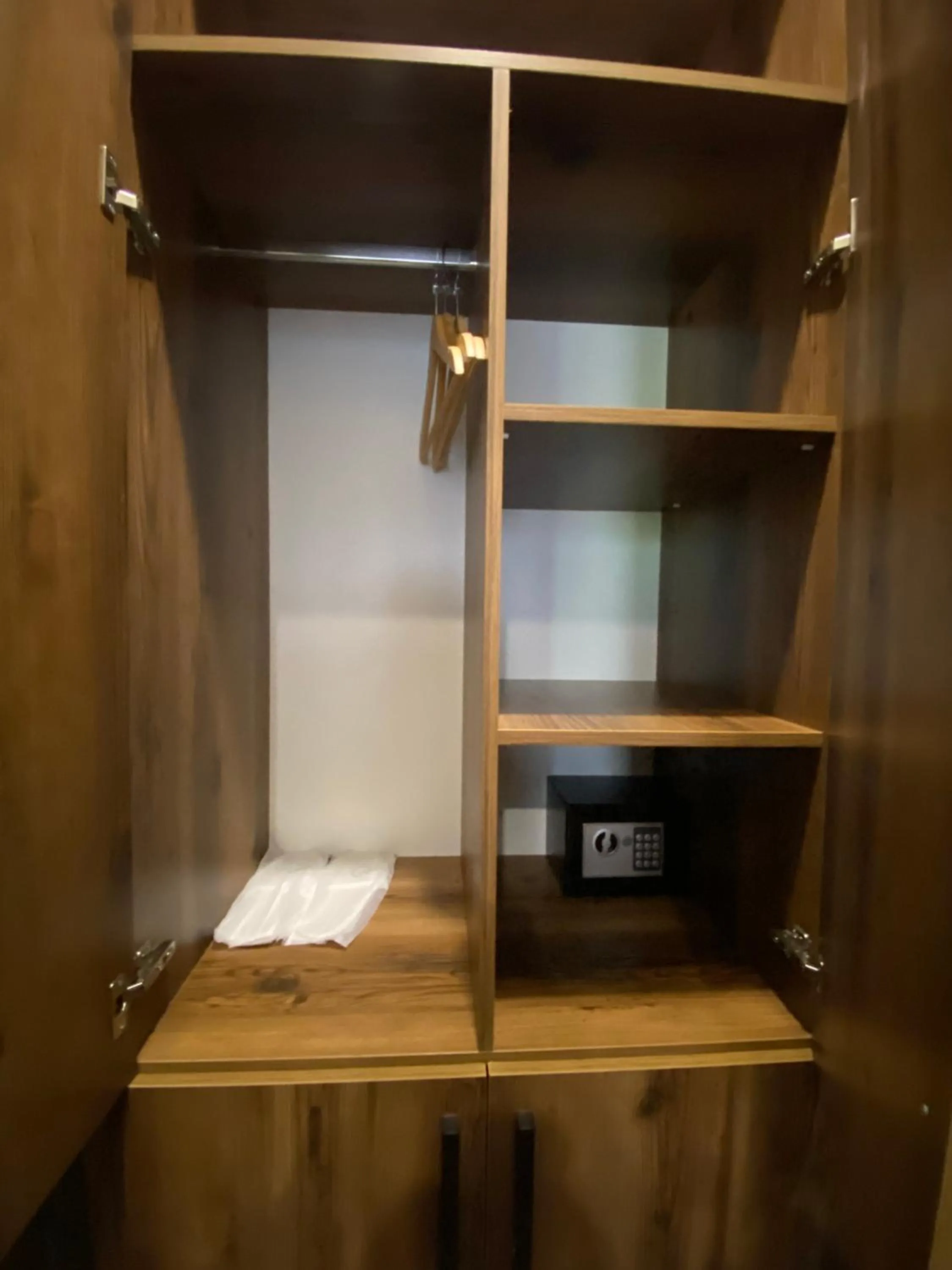 safe in Zeyn Otel Istanbul