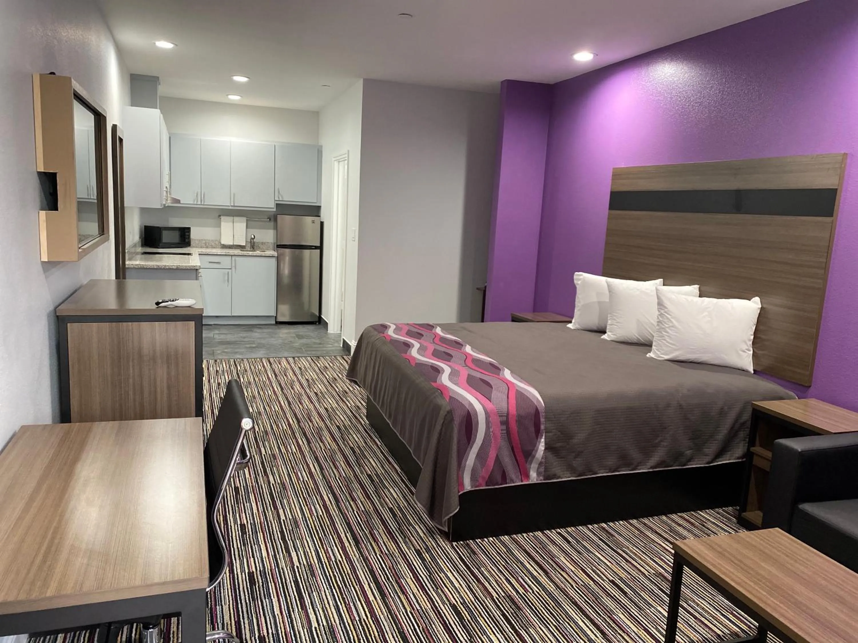 Bed in Palace Inn Crosby