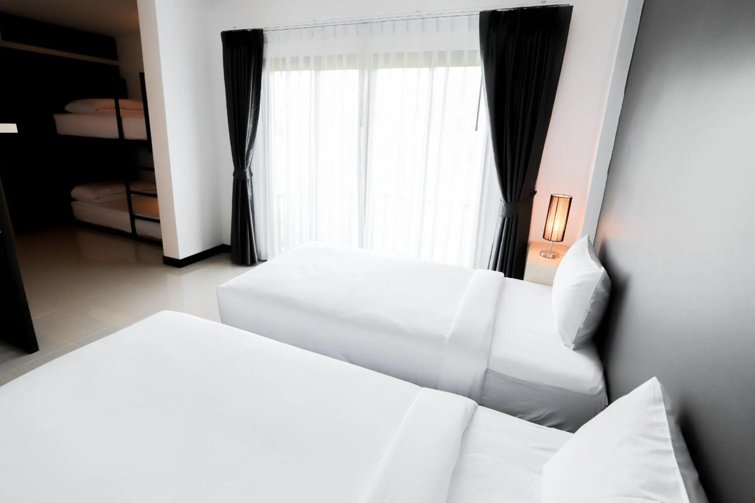 Bed in The Rest Hotel - ประจวบ