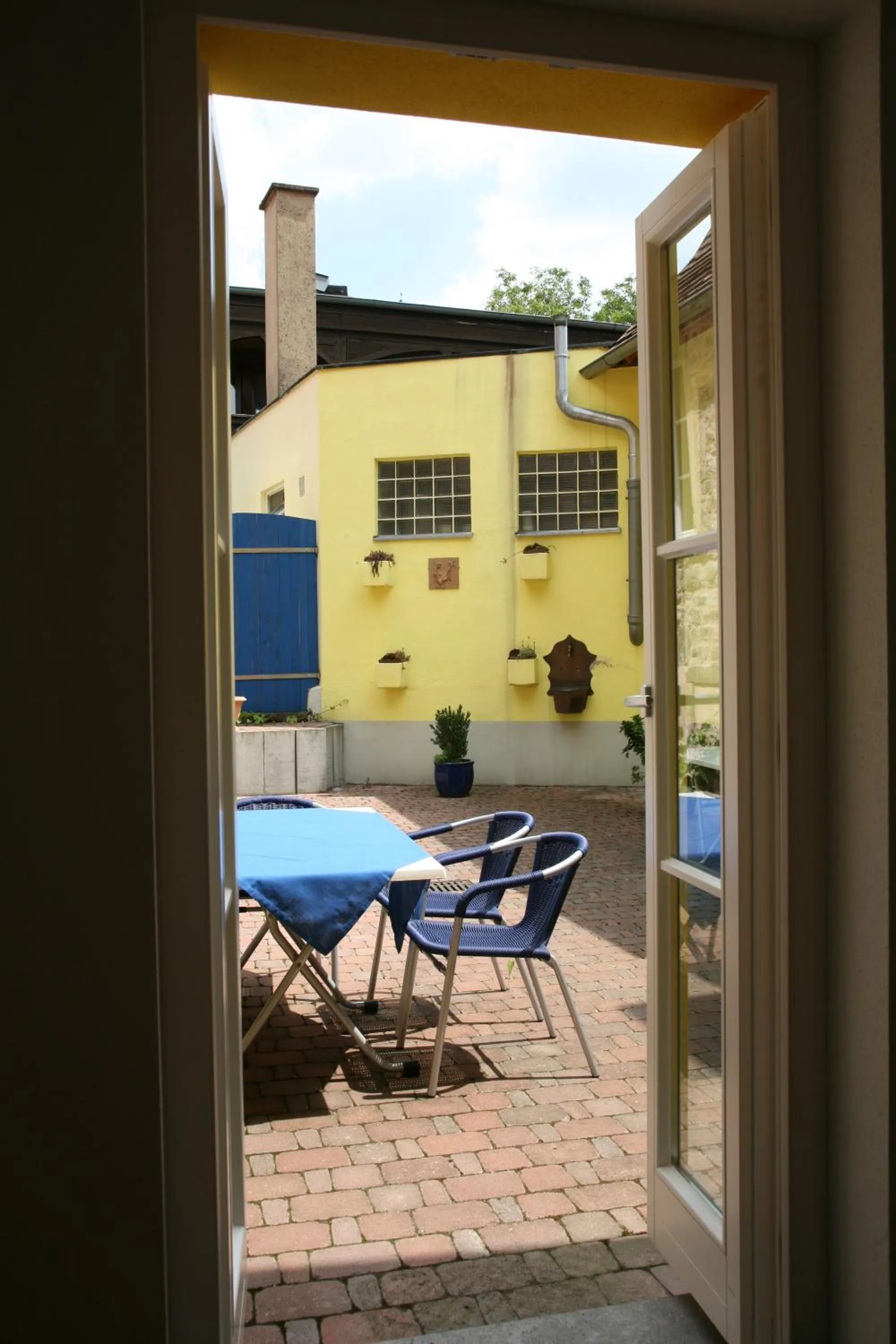 Restaurant/places to eat in Glocke Weingut und Hotel