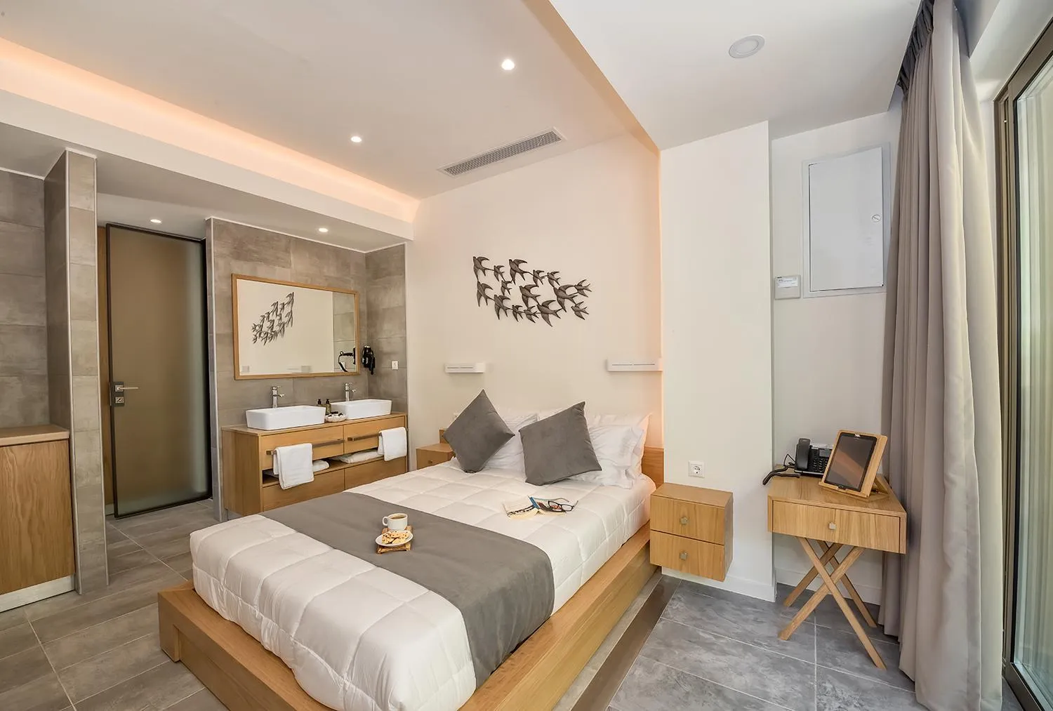 Bed in Lilium Luxury Suites