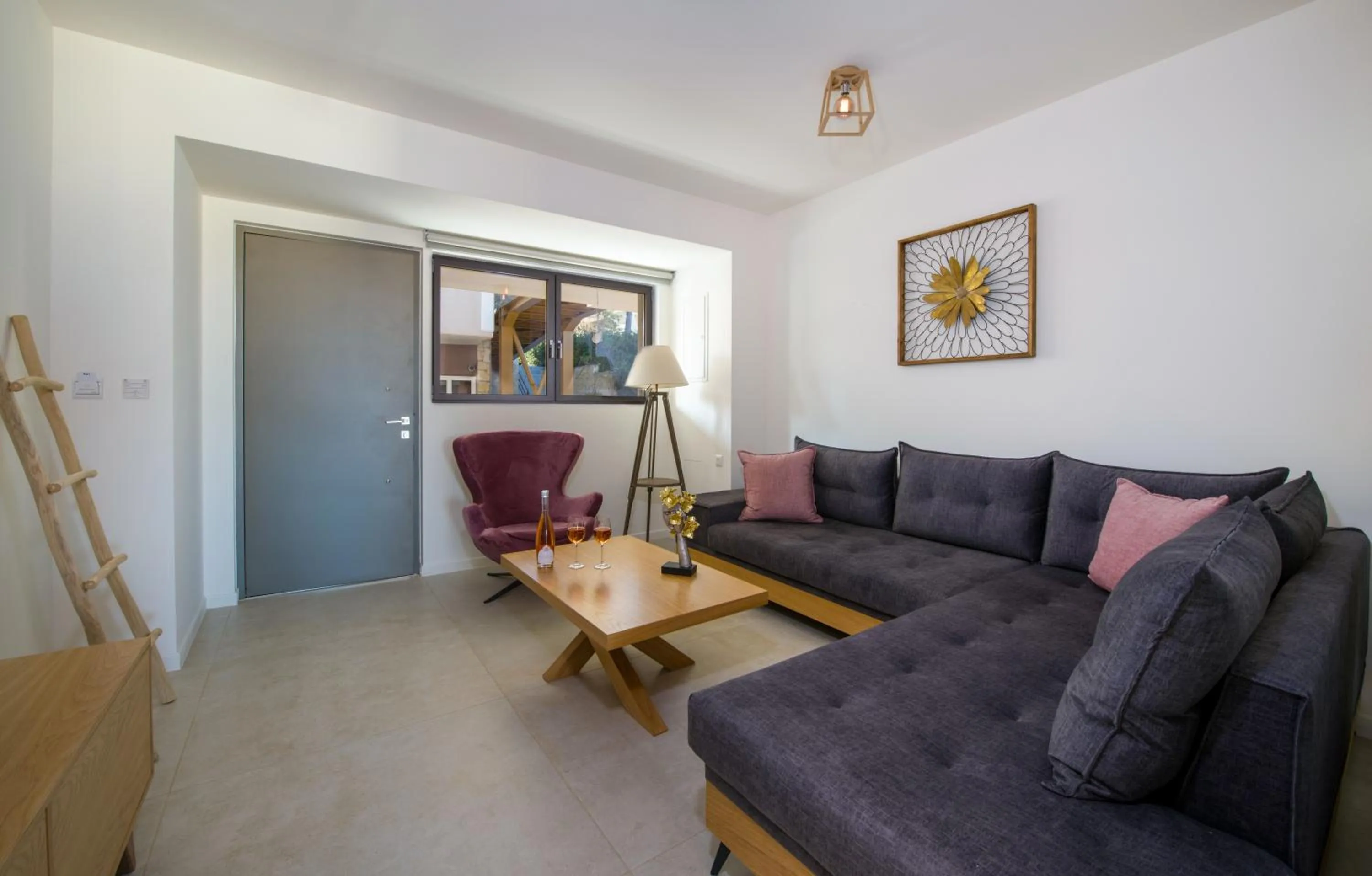 Lilium Luxury Suites