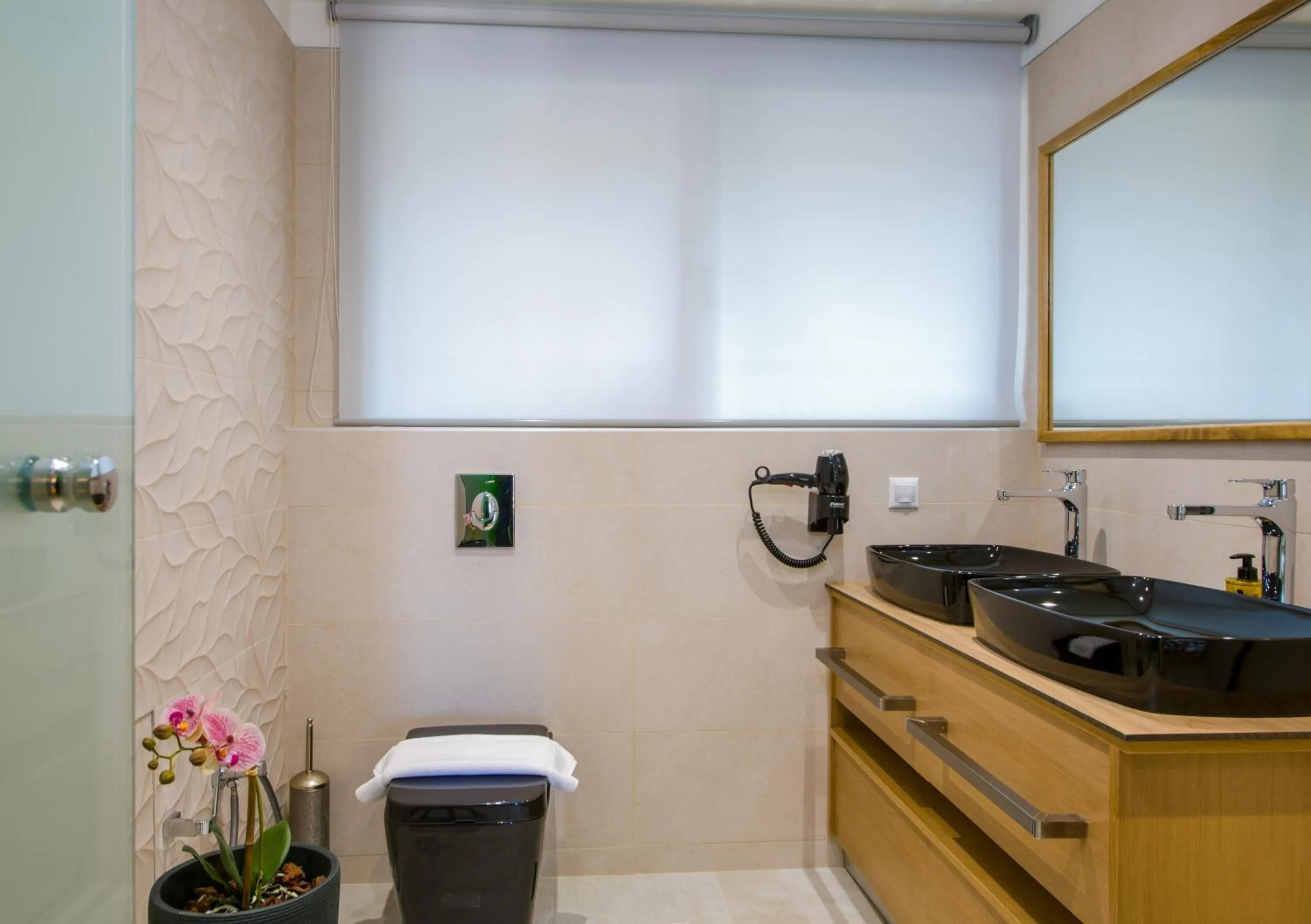 Lilium Luxury Suites