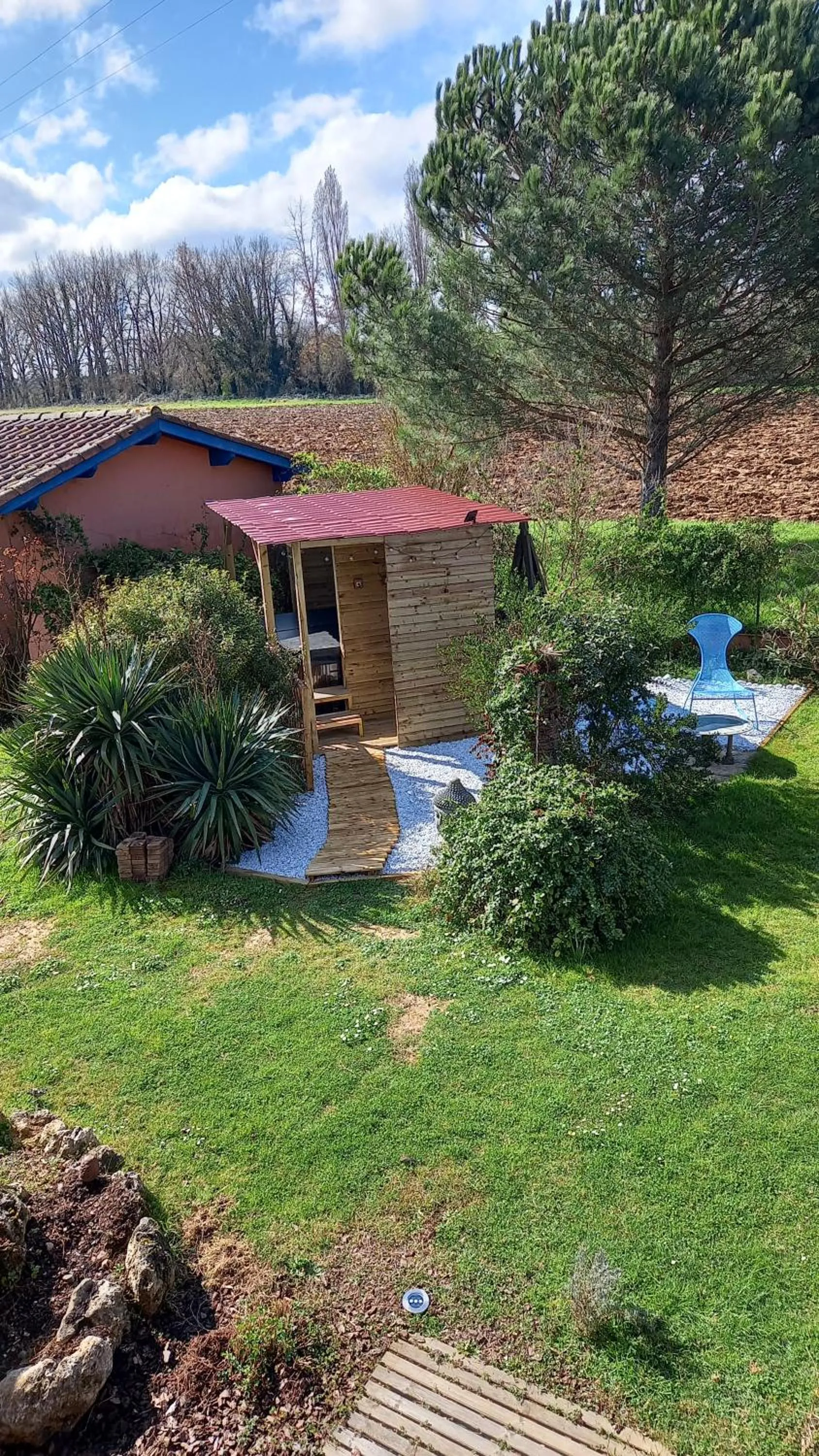 Spa and wellness centre/facilities in Arche de Lanoë jacuzzi