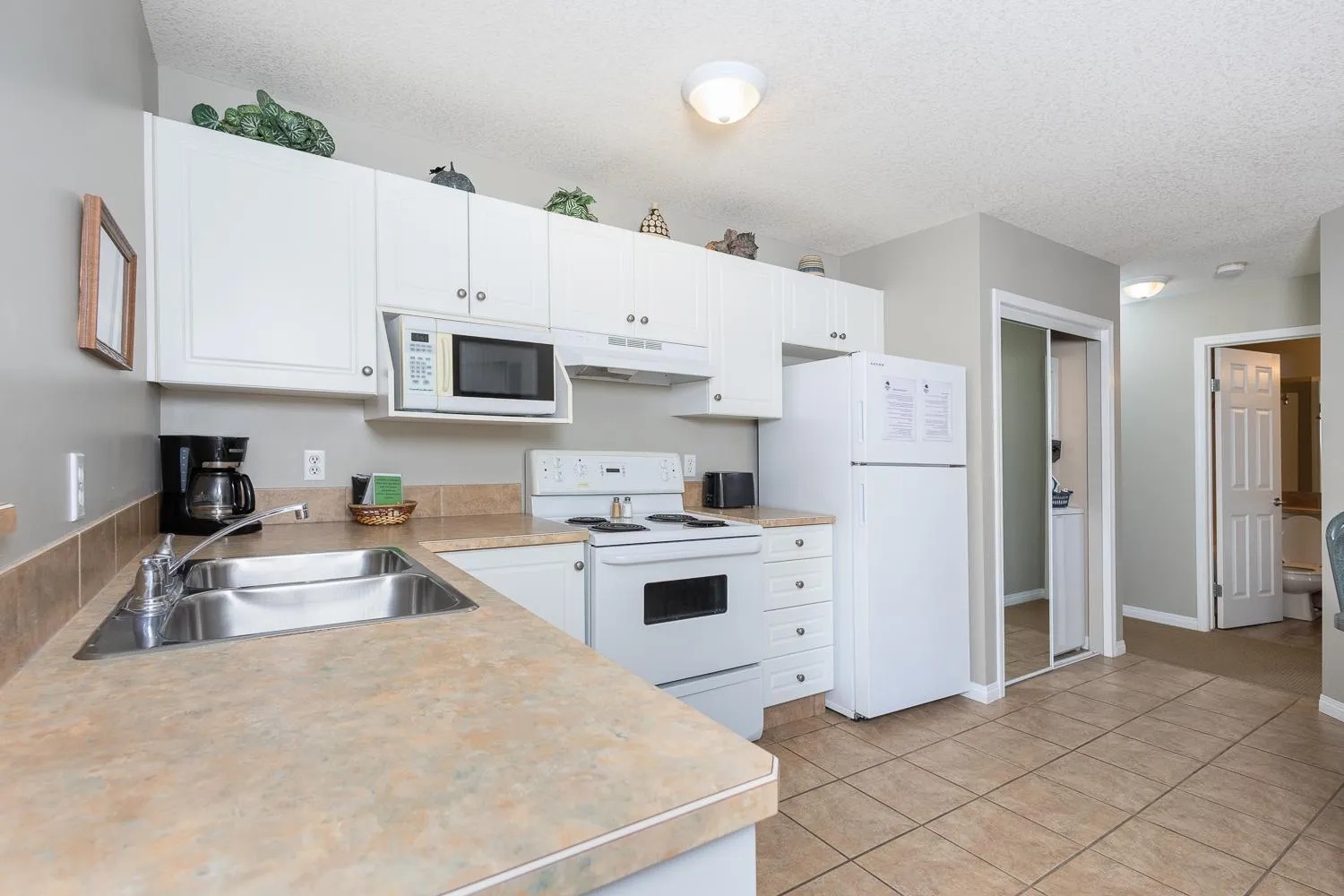 Paradise Canyon Golf Resort - Luxury Condo M401