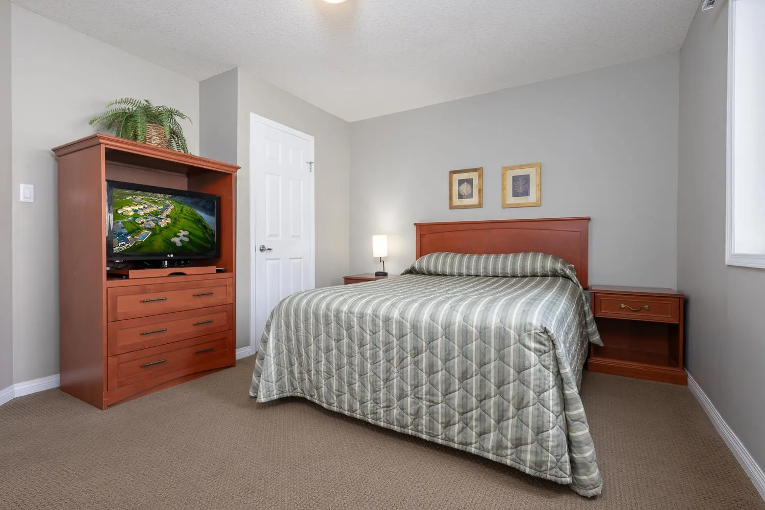 Bed in Paradise Canyon Golf Resort - Luxury Condo M401