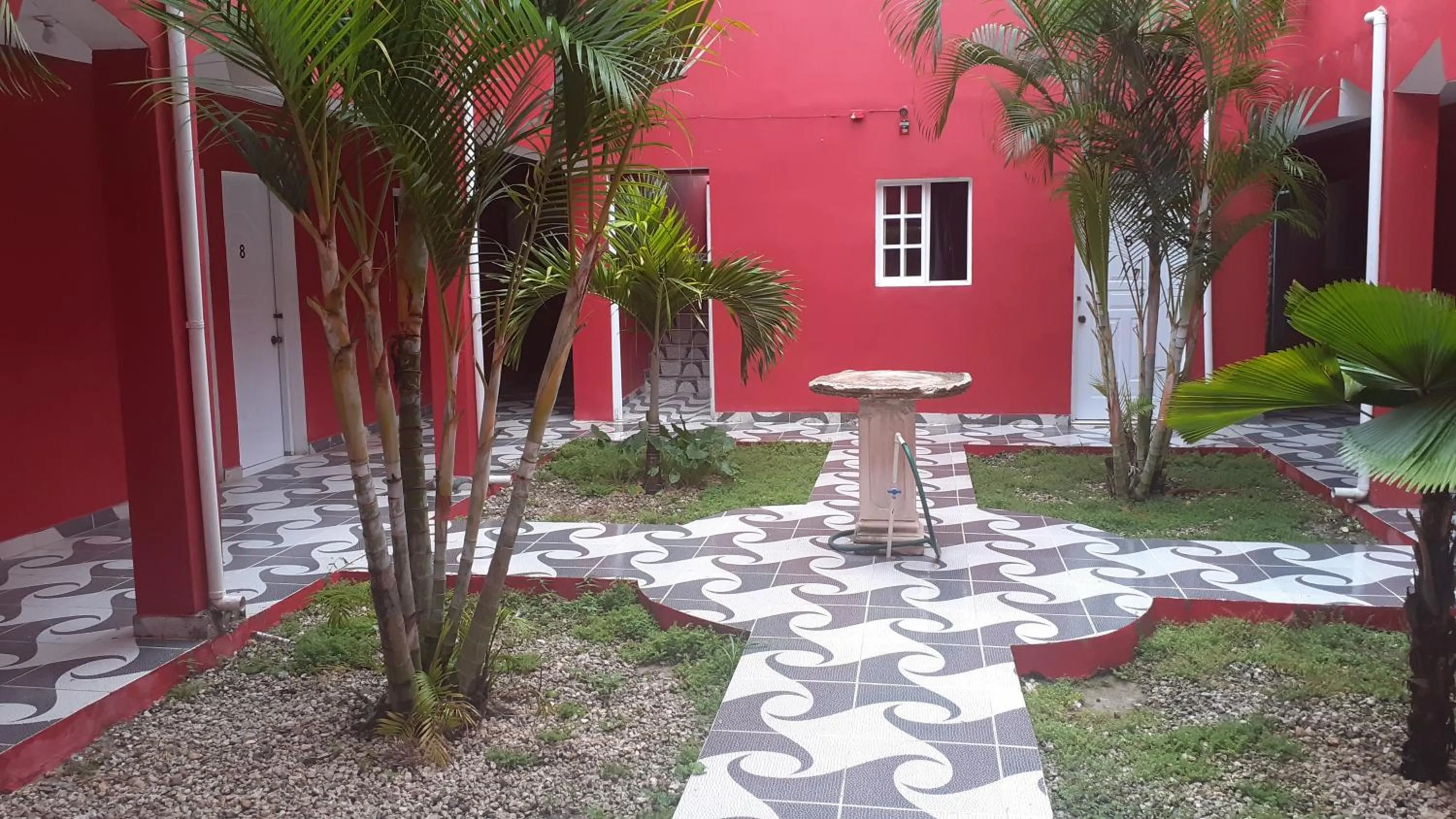 Property building in Hotel Punto4