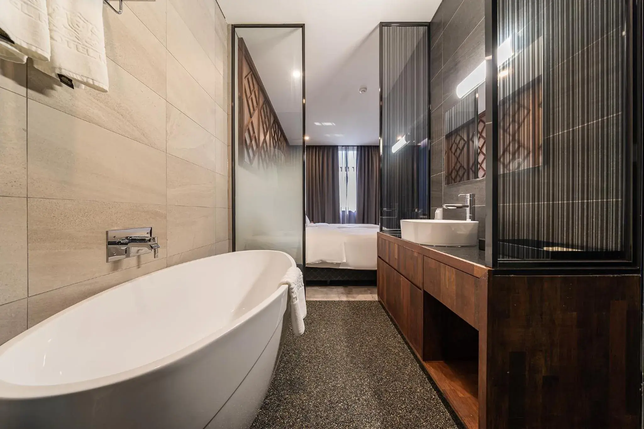 Superior Twin Room in Hotel RU136 Superior Twin Room in Hotel RU136