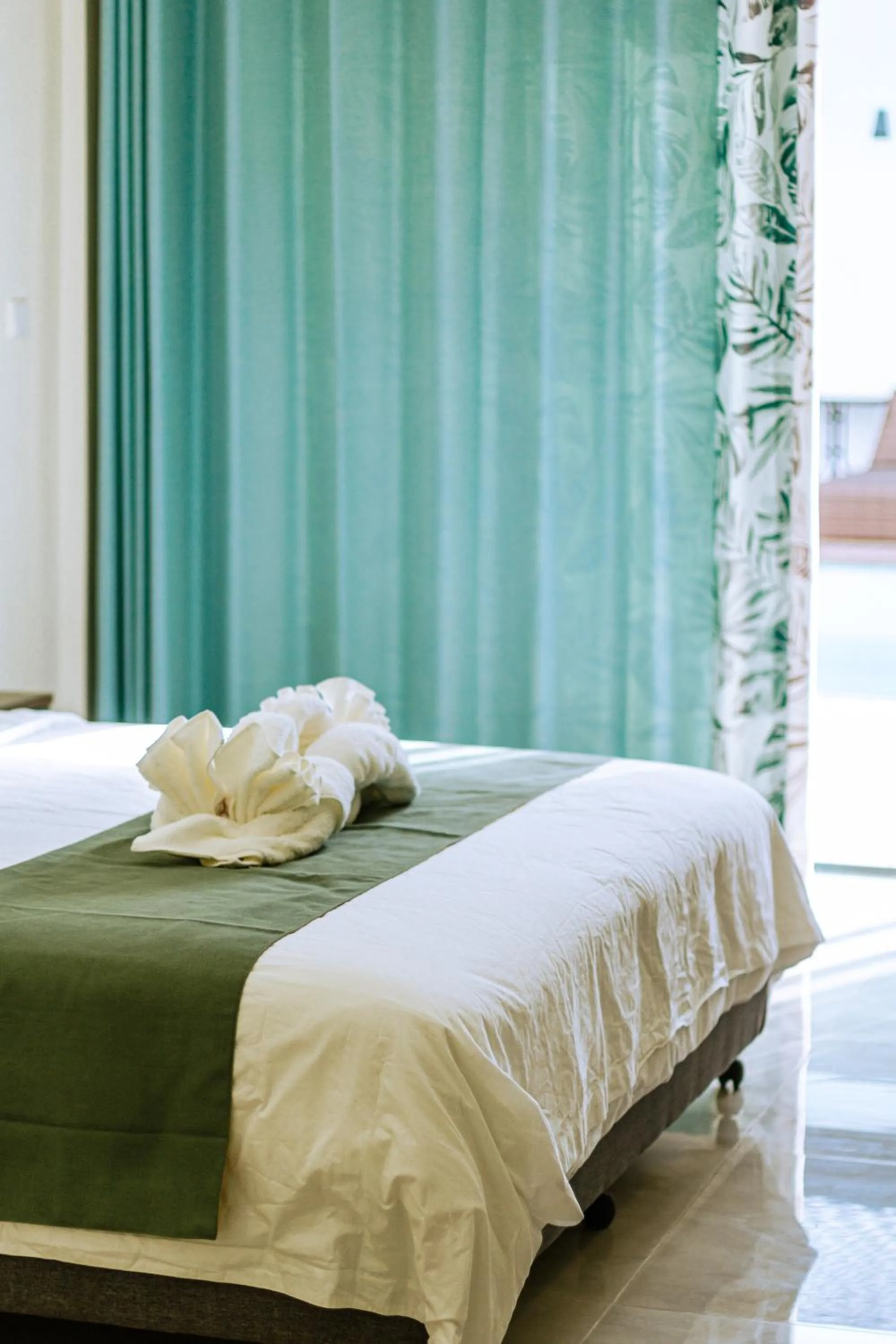 Bed in Bohol Cattleya Resort