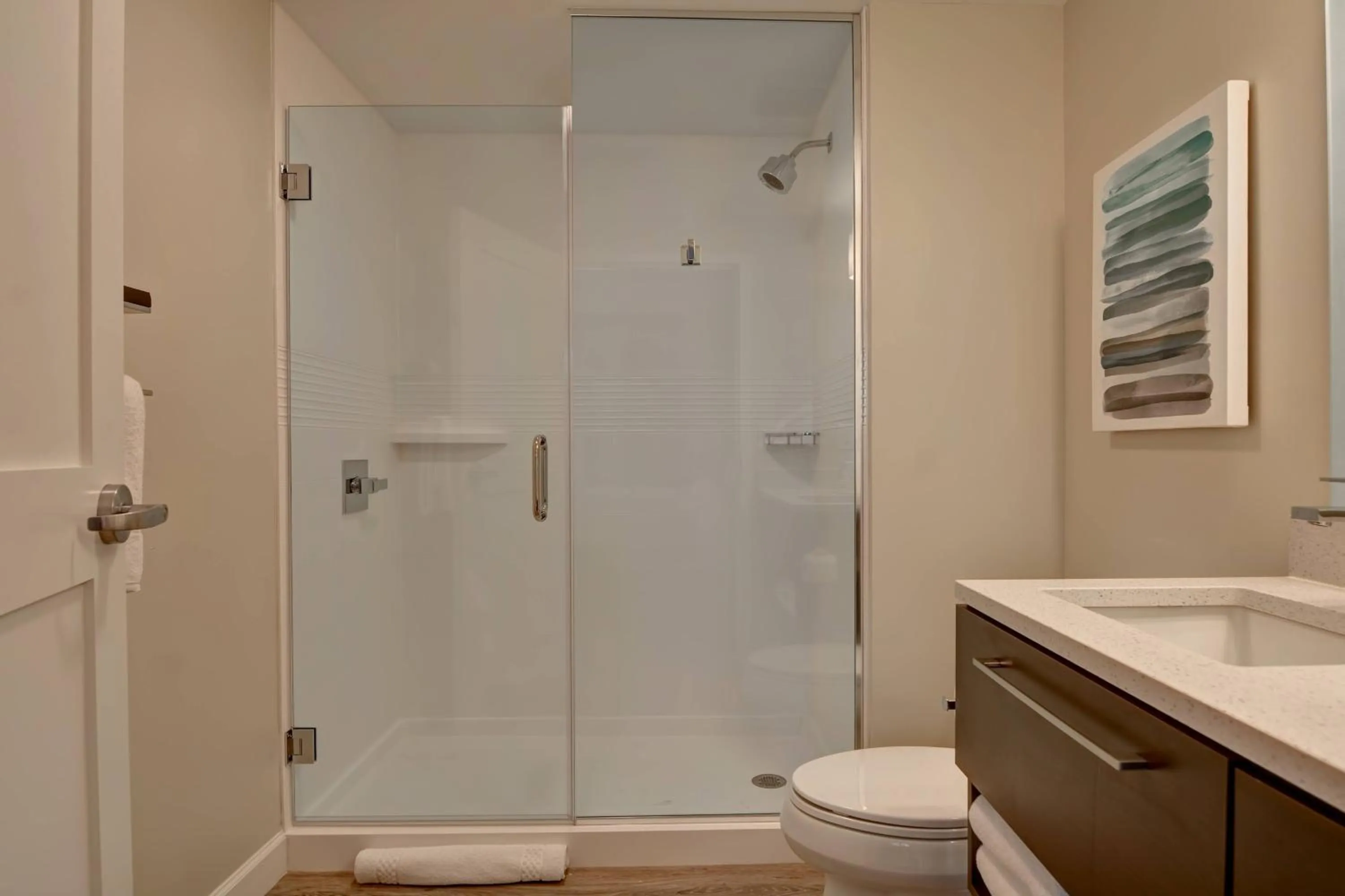 Bathroom in TownePlace Suites by Marriott Panama City Beach Pier Park