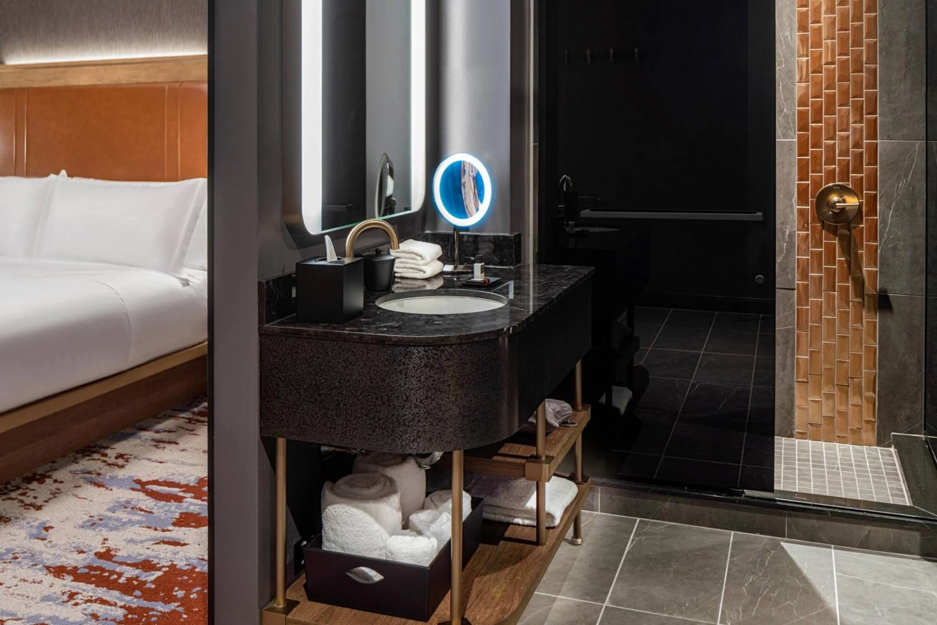 Bathroom, Bed in The Industrialist Hotel, Pittsburgh, Autograph Collection