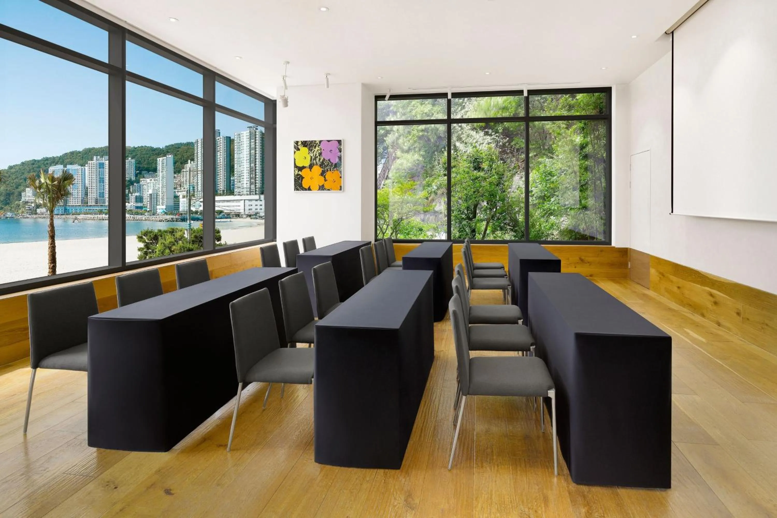 Meeting/conference room in Fairfield by Marriott Busan Songdo Beach