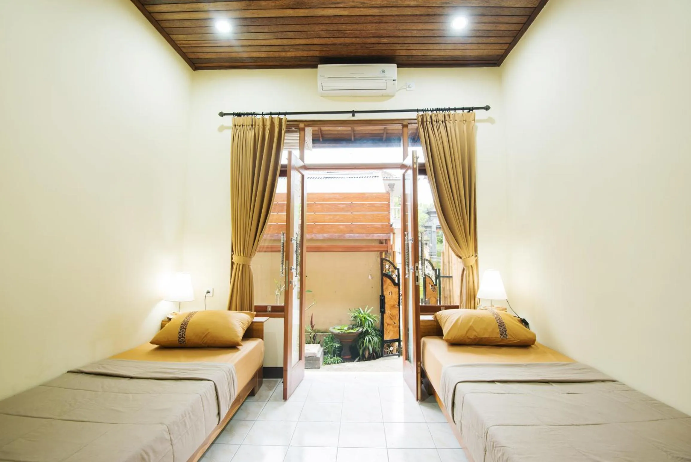 Bed in Bulan Bali Guest House