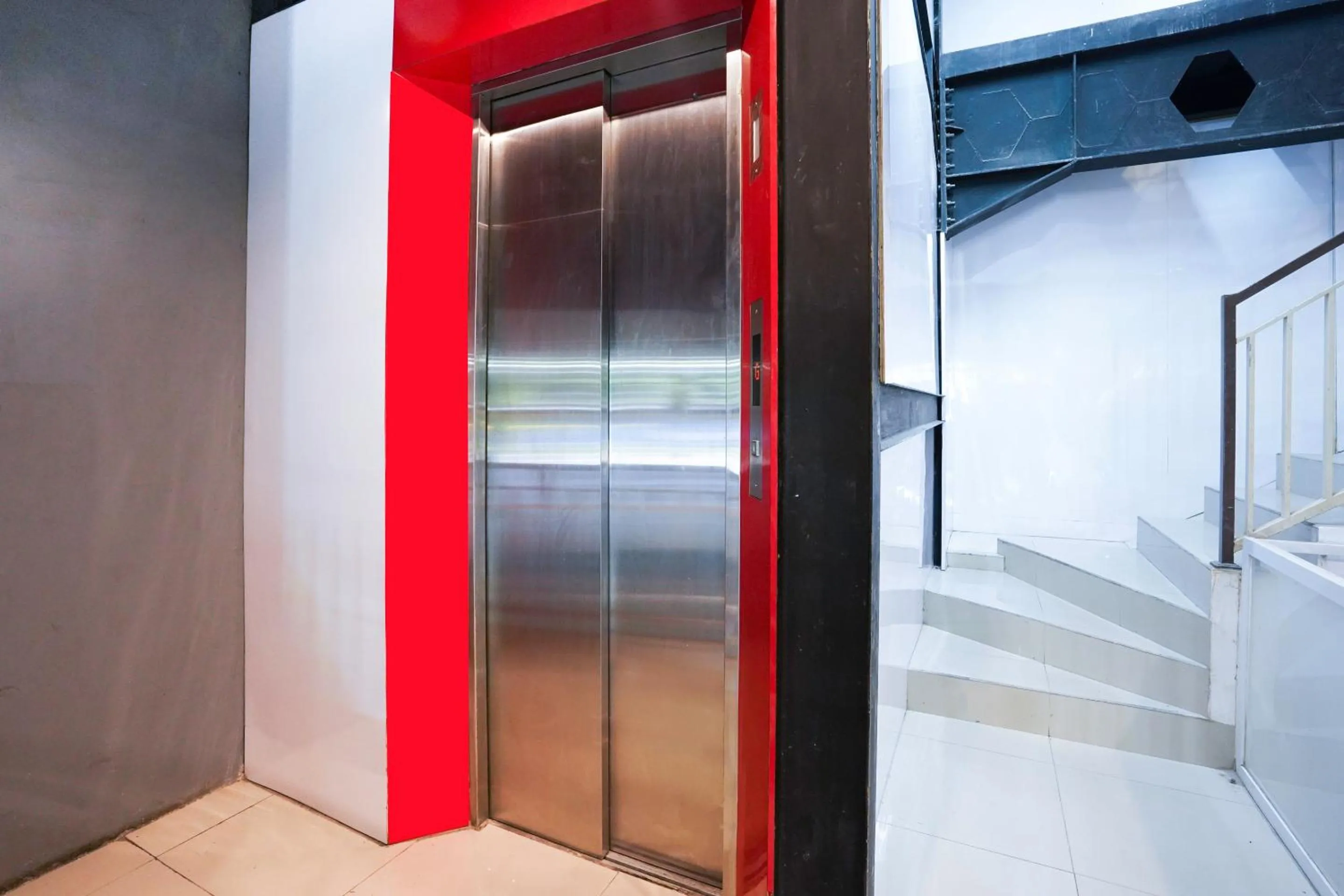 Facility for disabled guests in Flagship 3688 Pot Art