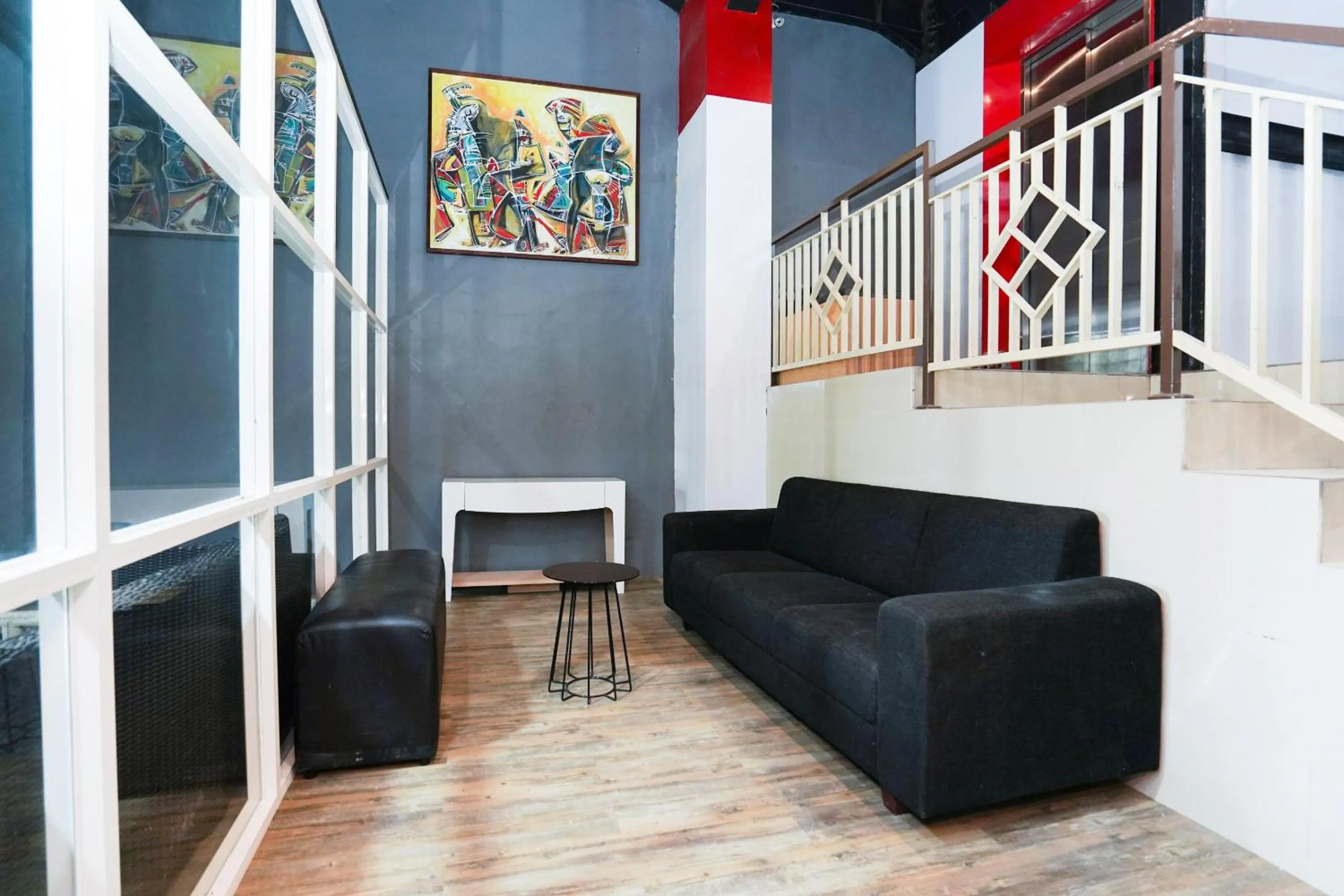 Lobby or reception in Flagship 3688 Pot Art