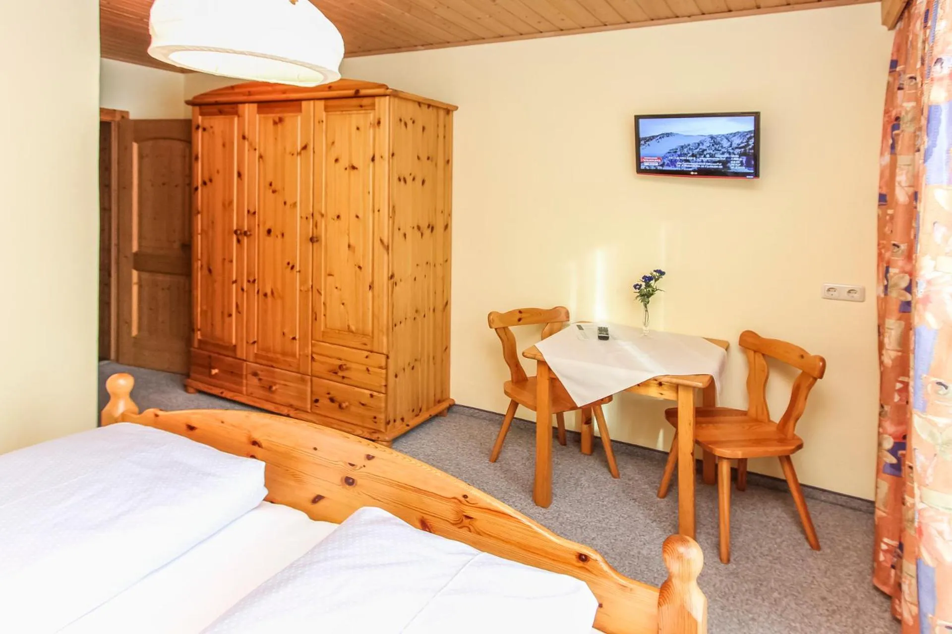 TV and multimedia, Bed in Schneiderbauer