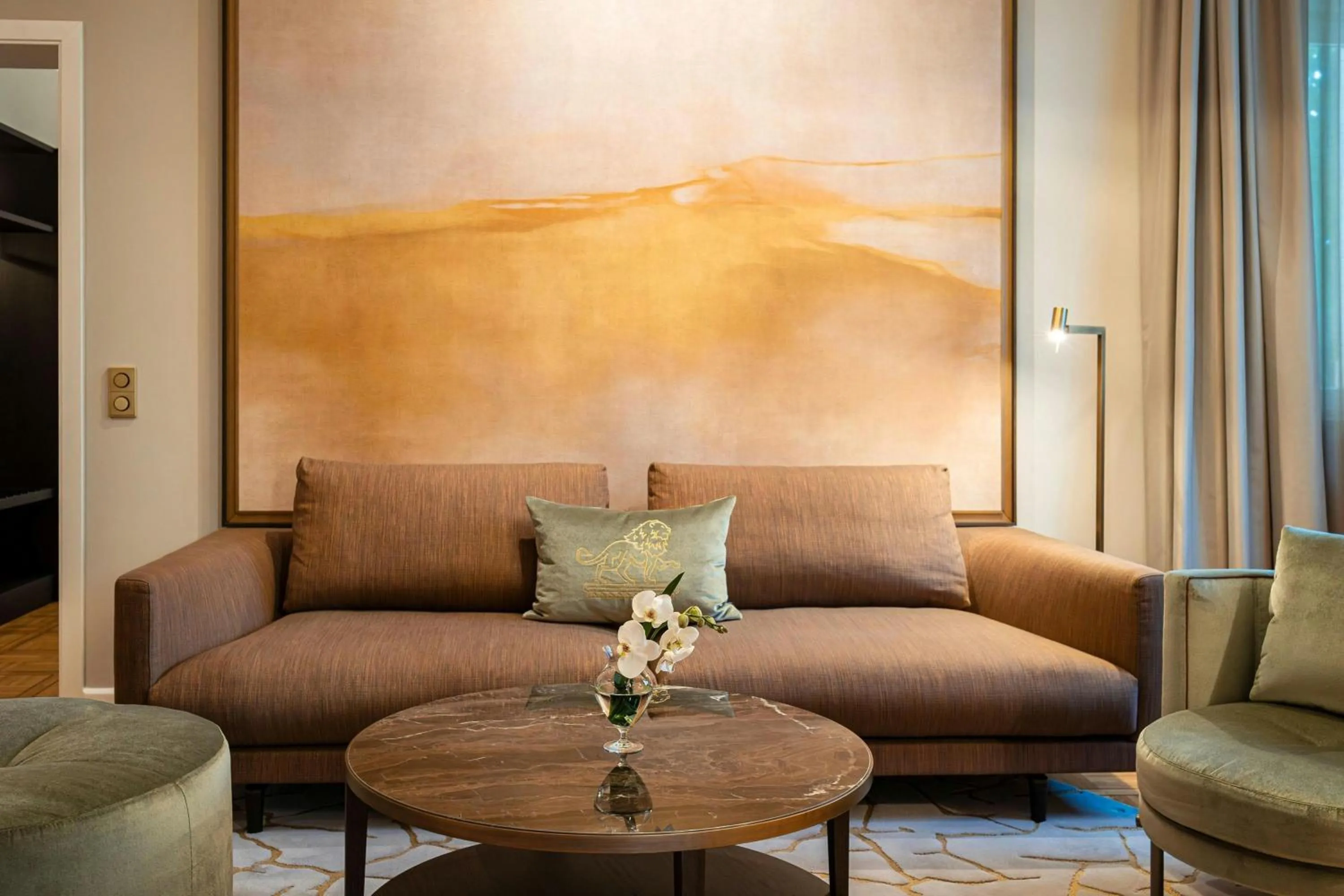 Photo of the whole room in Falkenstein Grand, Autograph Collection