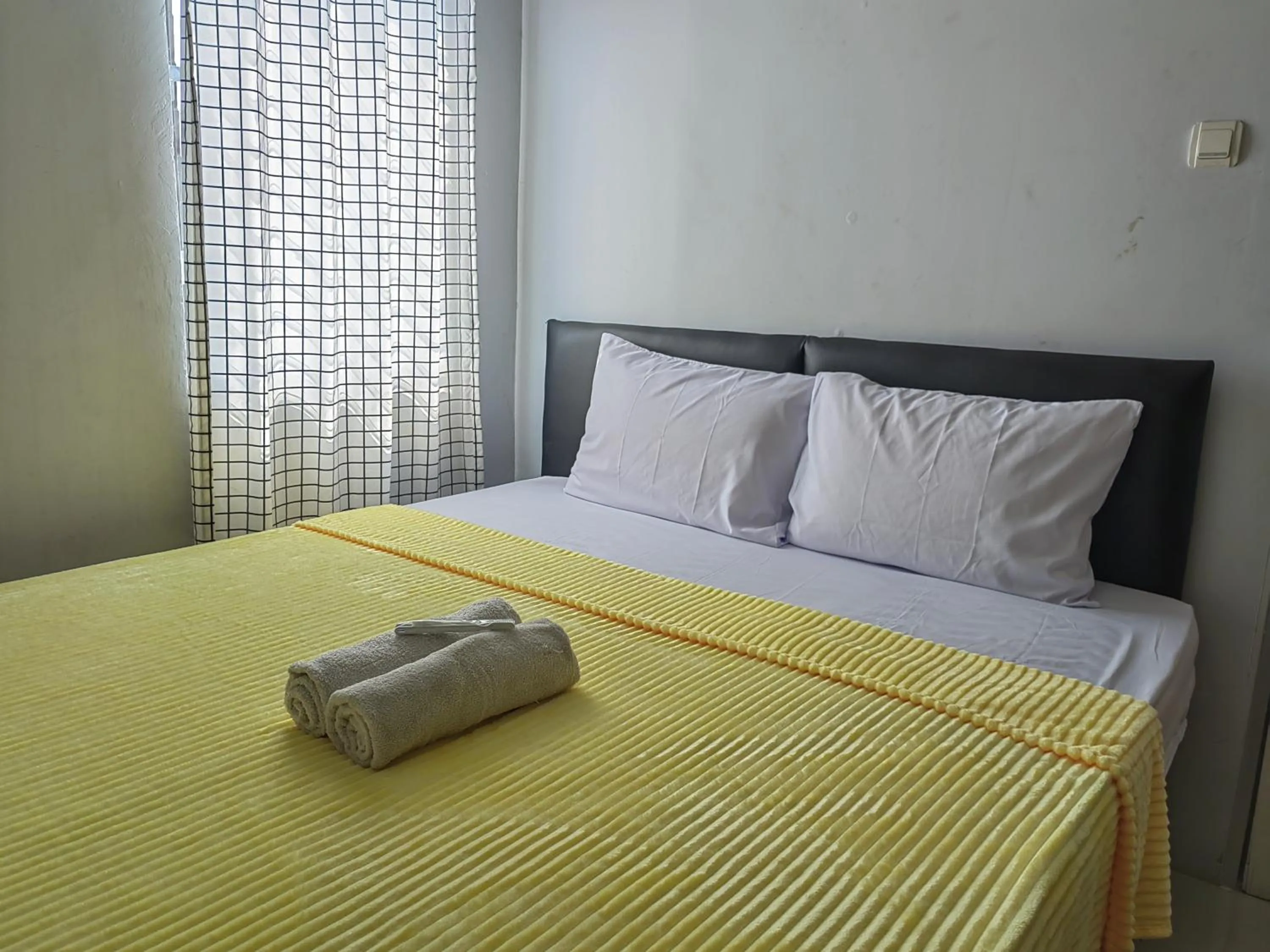 Bed in Cibubur Village By Arsakha Property Management