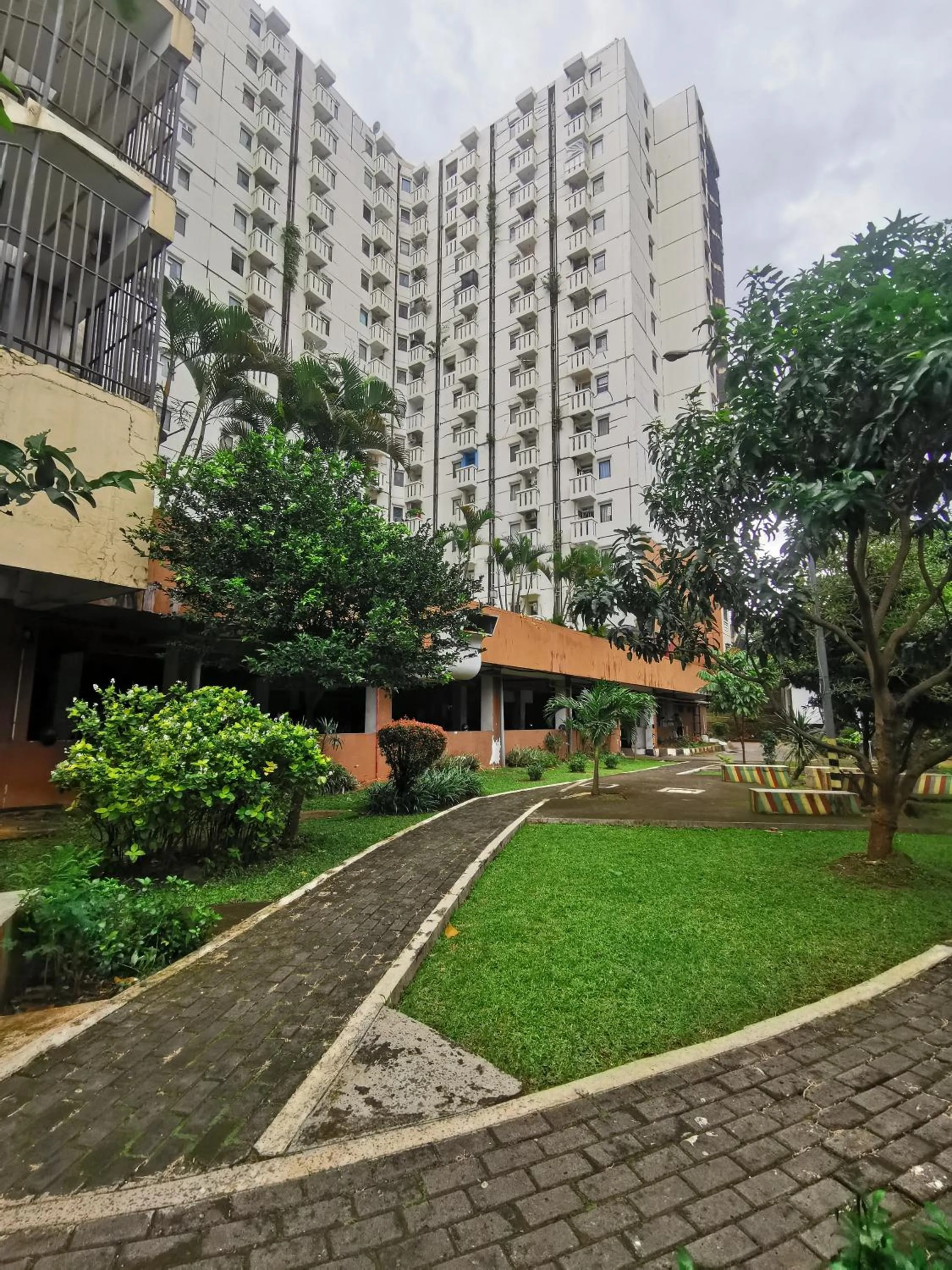 Property building in Cibubur Village By Arsakha Property Management