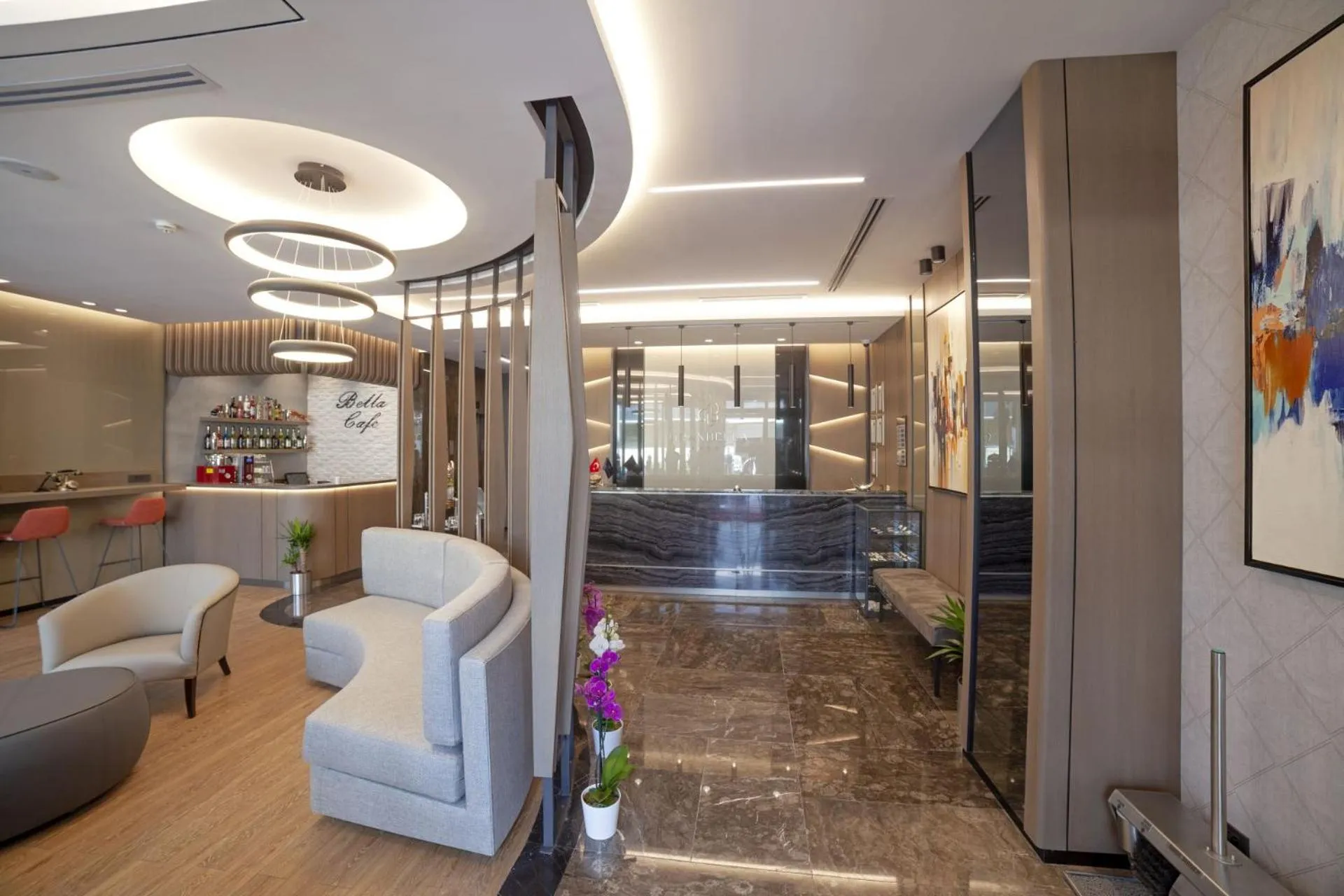 Lobby or reception in GRANBELLAHOTEL