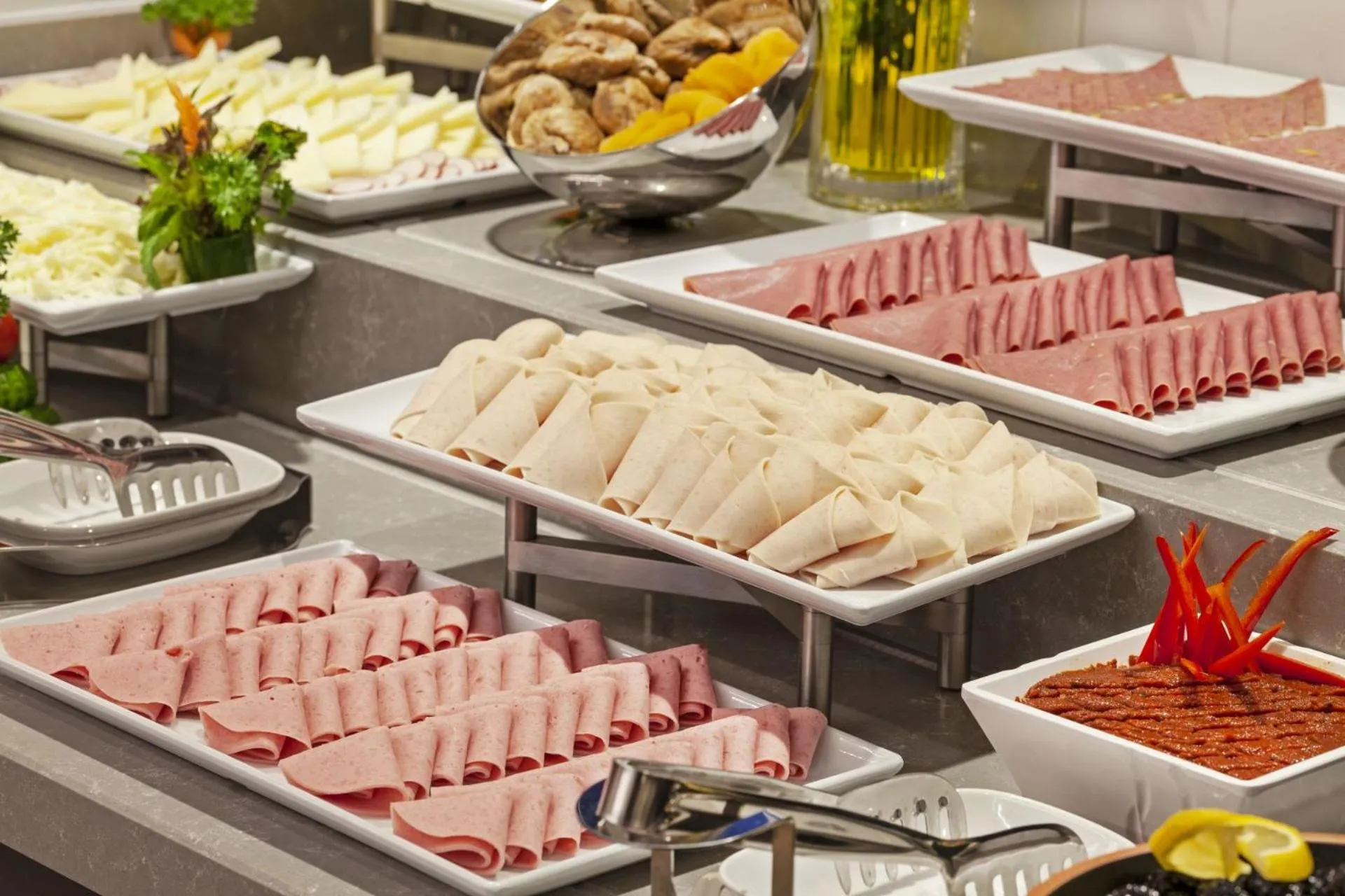 Food and drinks in GRANBELLAHOTEL