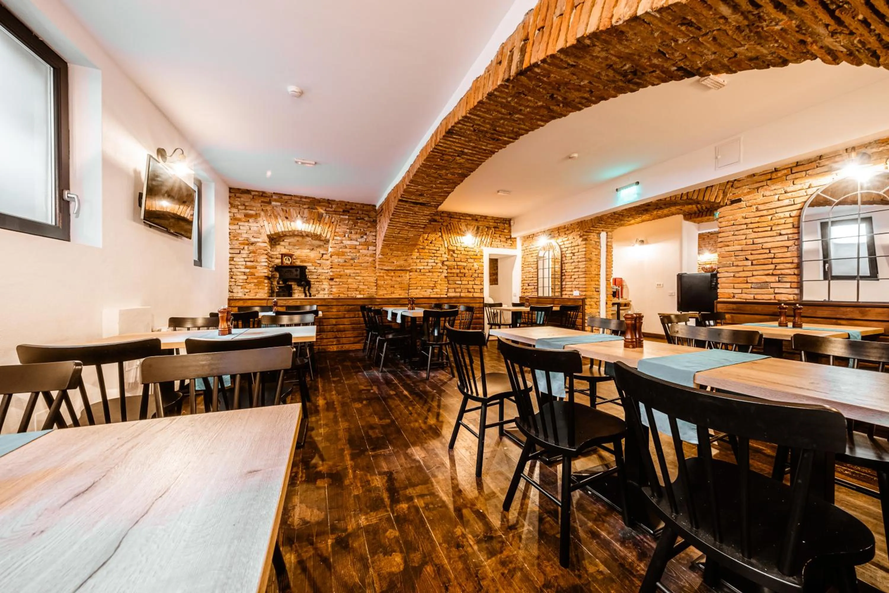 Breakfast in CASA CHITIC - Str Nicolae Balcescu 13