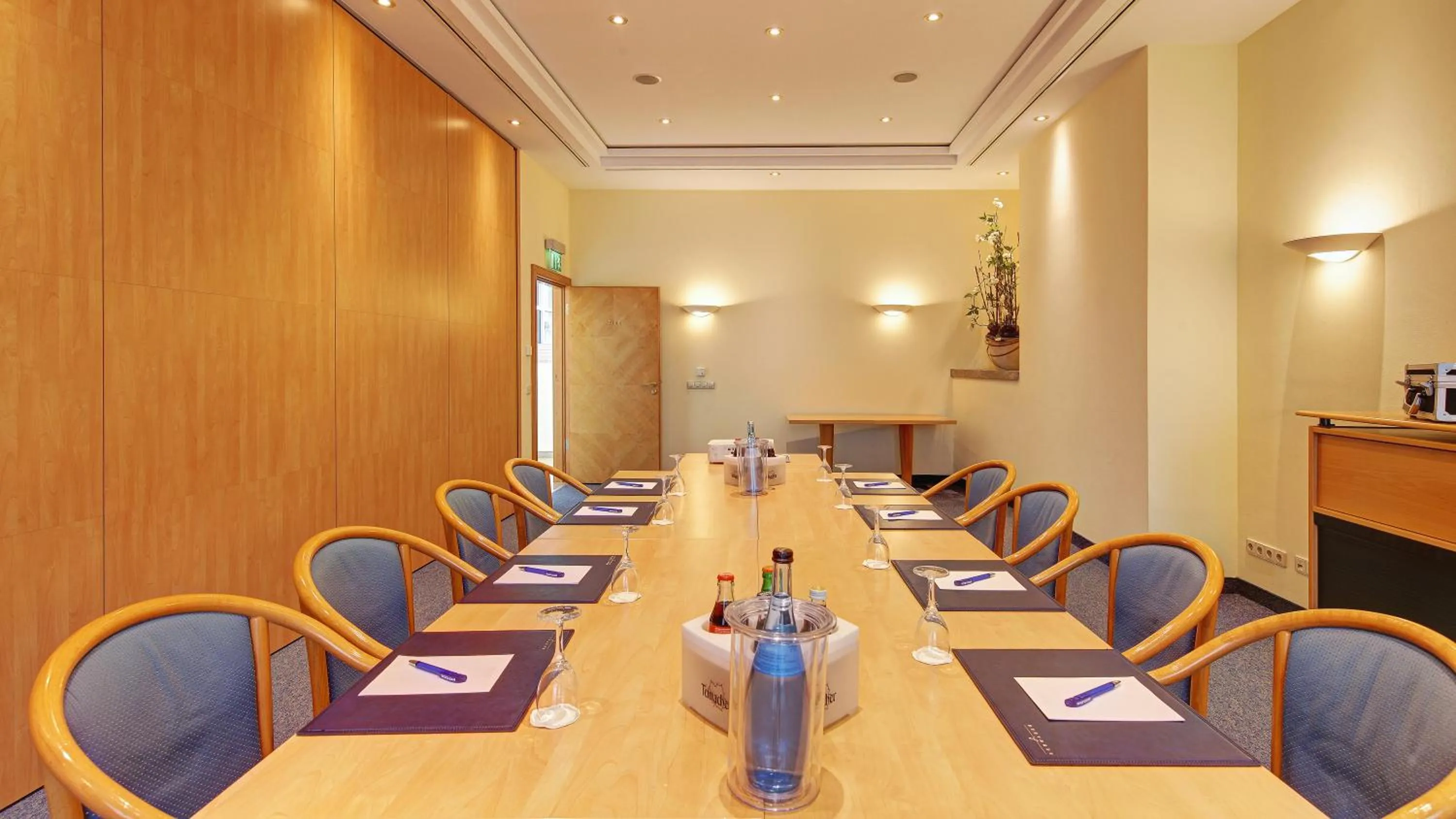 Meeting/conference room in Hotel Schwanen Stuttgart Airport/Messe