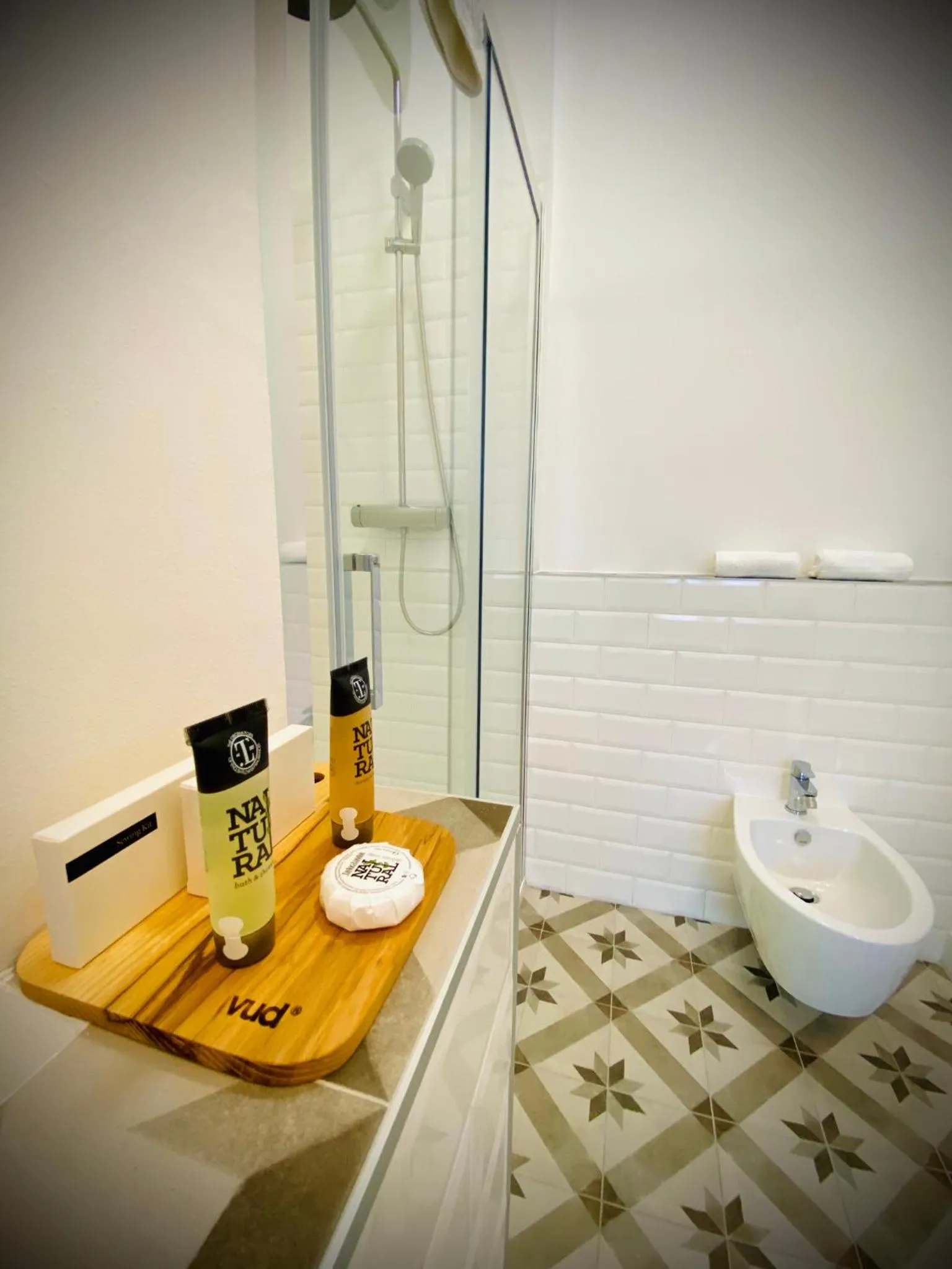 Shower in Crops City Stay