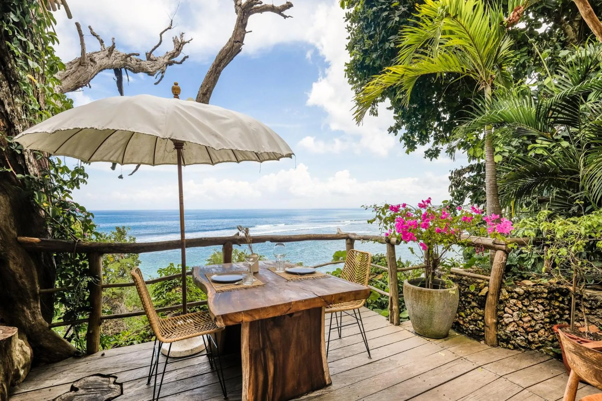 Restaurant/places to eat in The Korowai