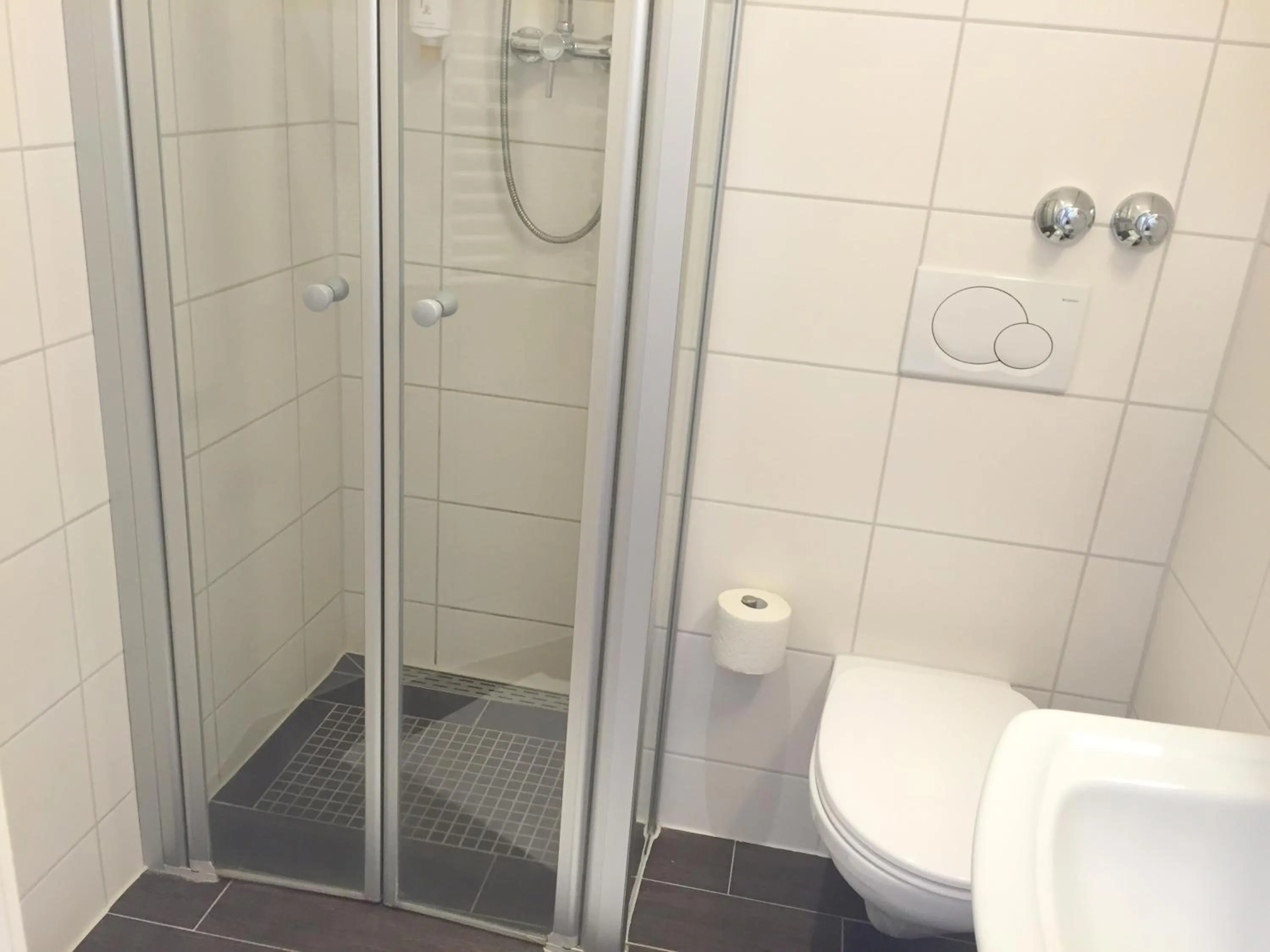 Bathroom in Hotel Bismarck