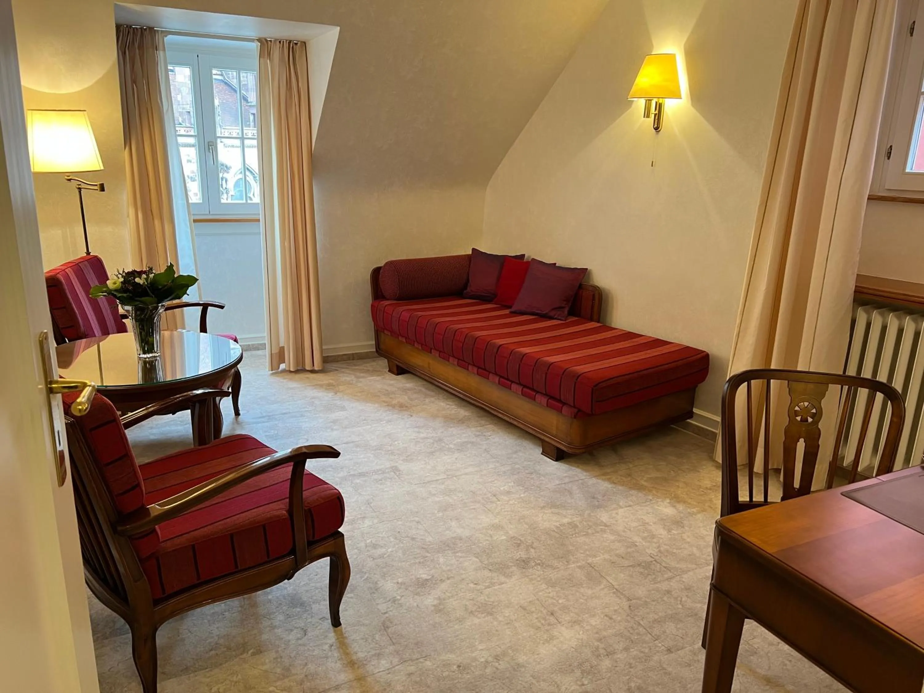 Staff, Bed in Boutiquehotel Oberkirch im Zentrum