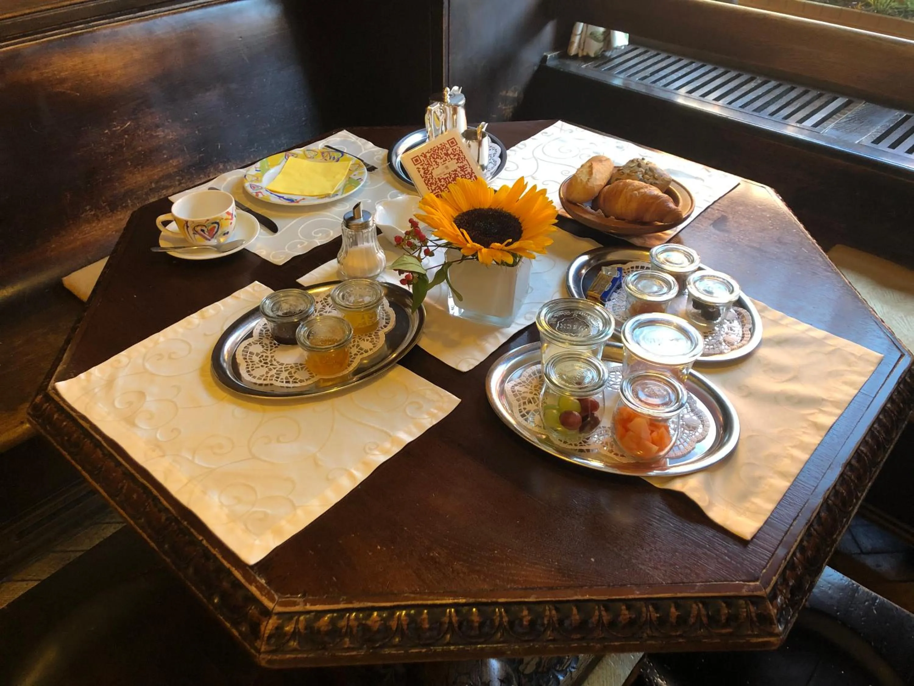 Restaurant/places to eat in Boutiquehotel Oberkirch im Zentrum