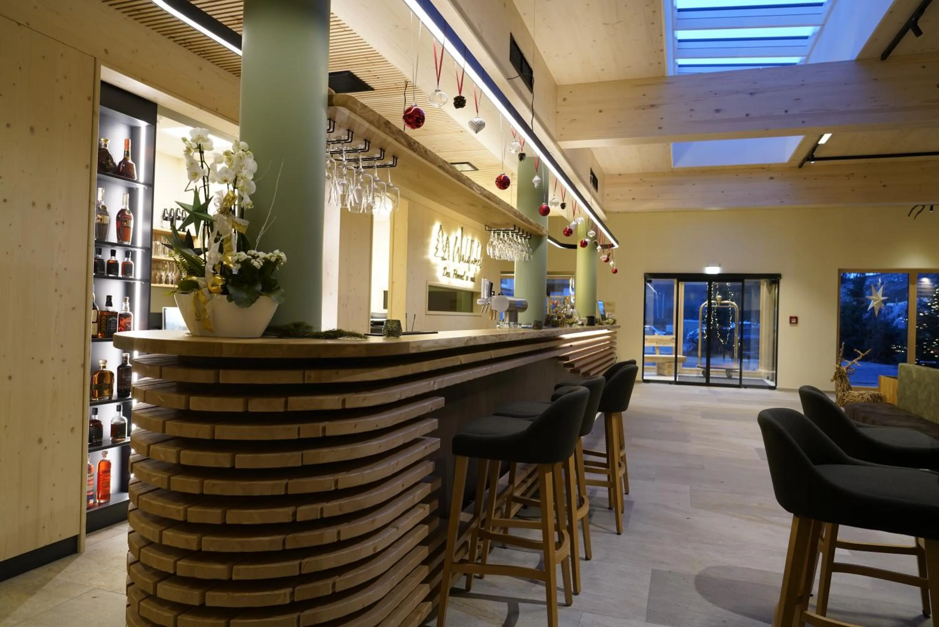 Lounge or bar in Das Waldhotel - Genuss & Wellness am Notschreipass