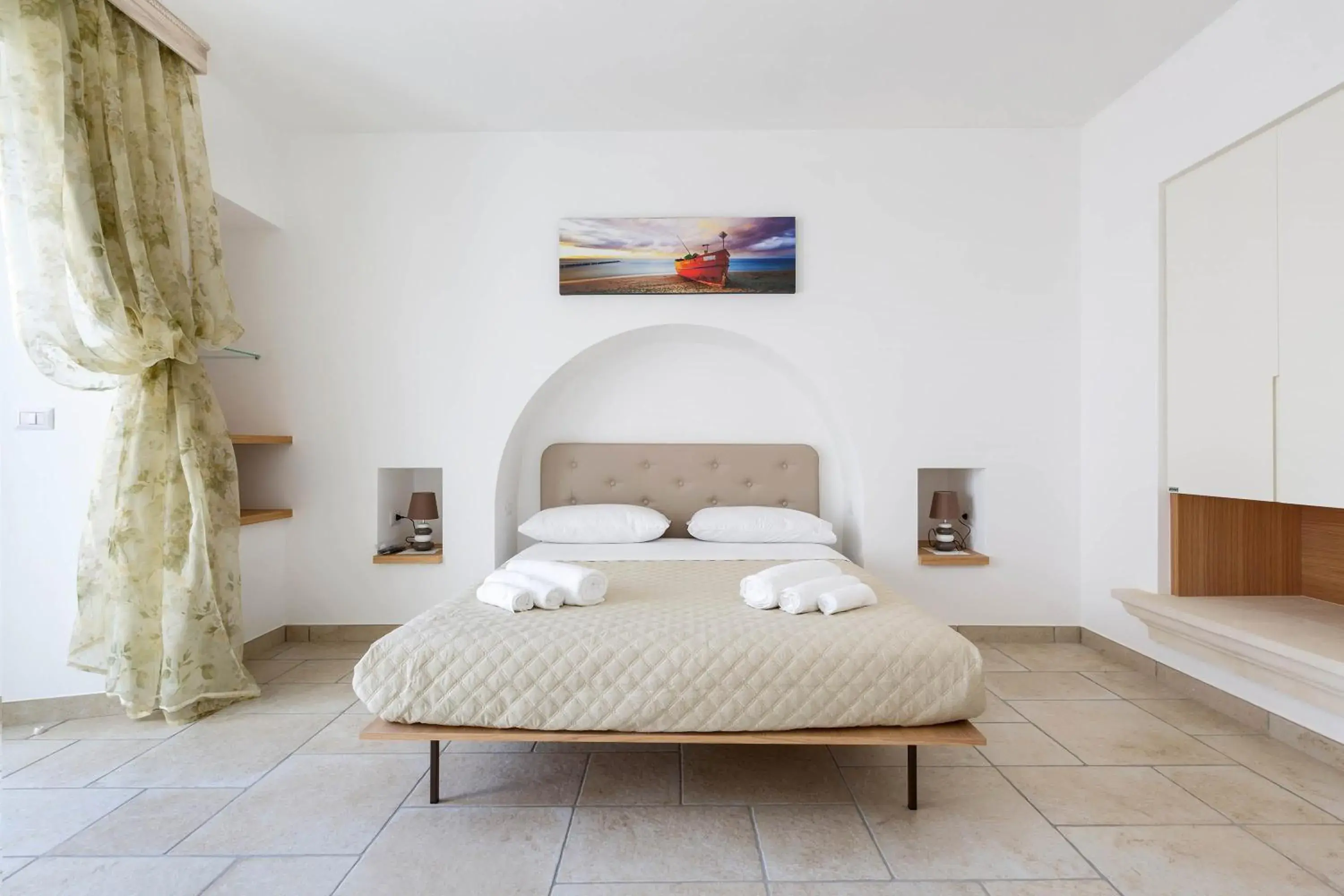 Double Room in B&B I Tarocchi Double Room in B&B I Tarocchi