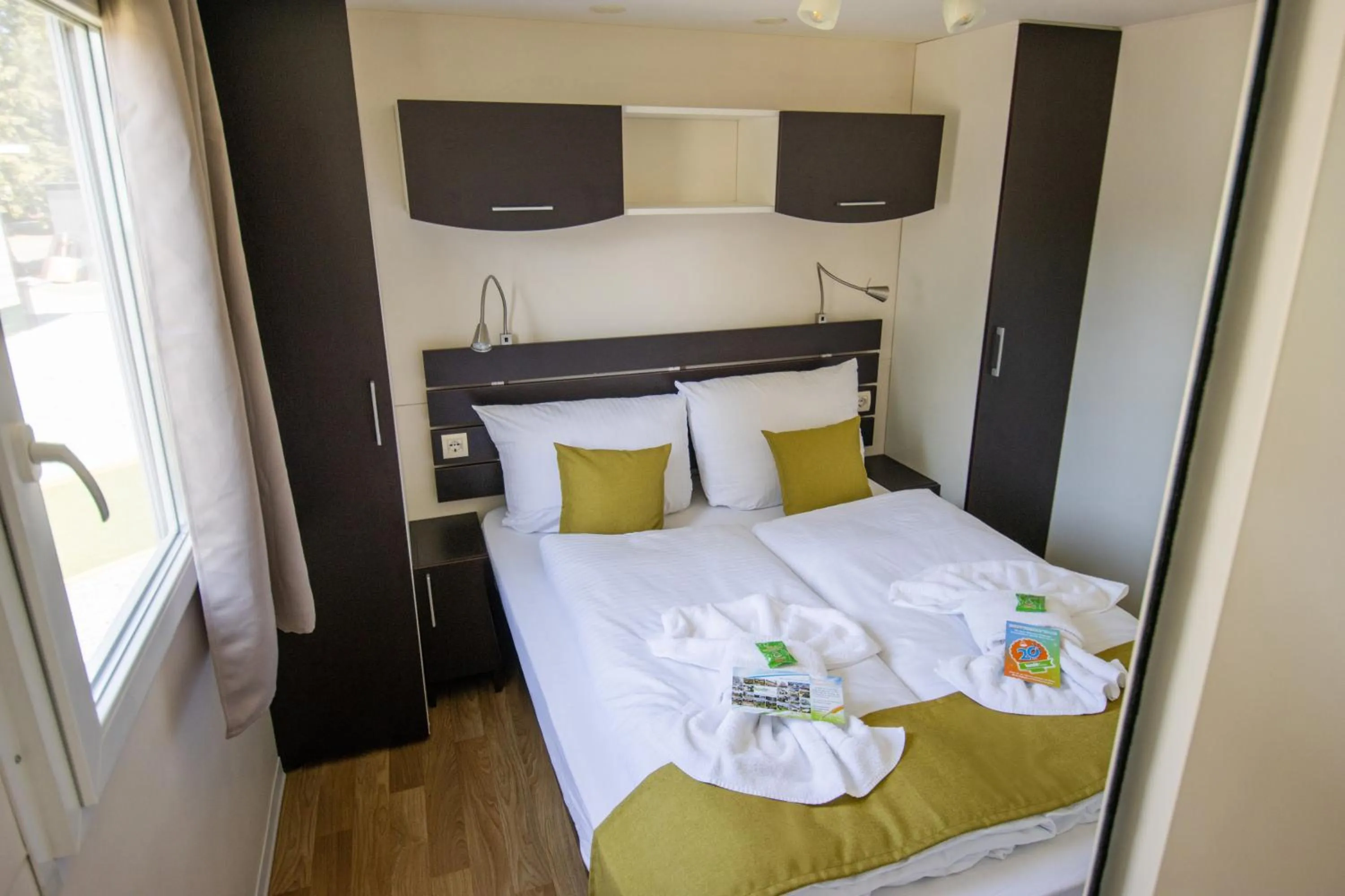 Photo of the whole room, Bed in Ferien Hotel Spreewald