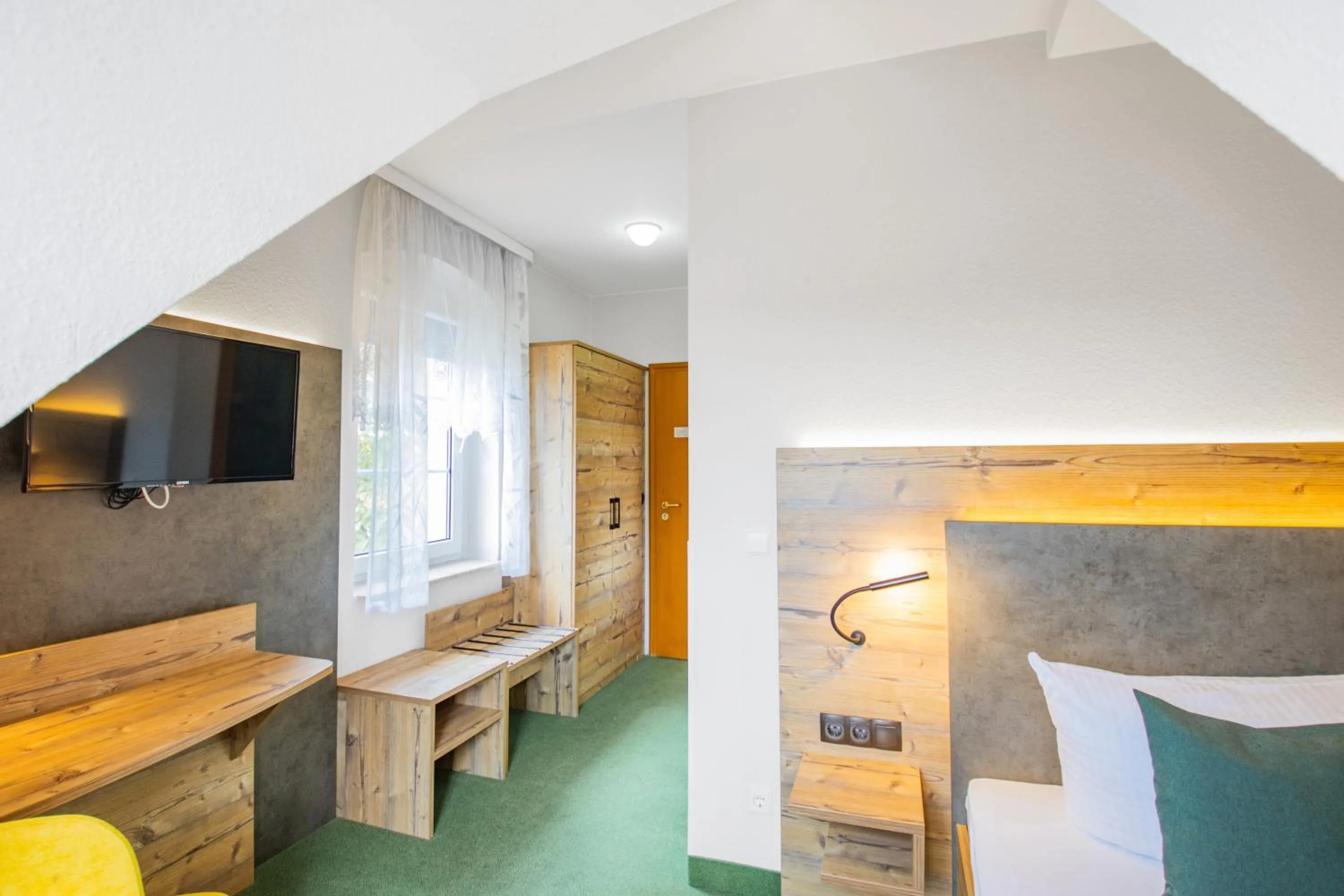 Photo of the whole room, Bed in Ferien Hotel Spreewald