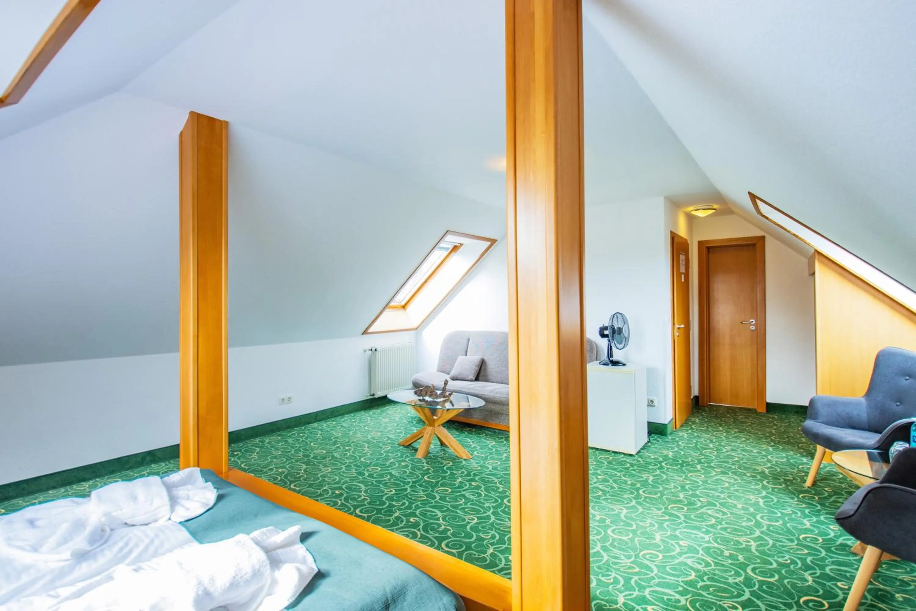Photo of the whole room, Bed in Ferien Hotel Spreewald