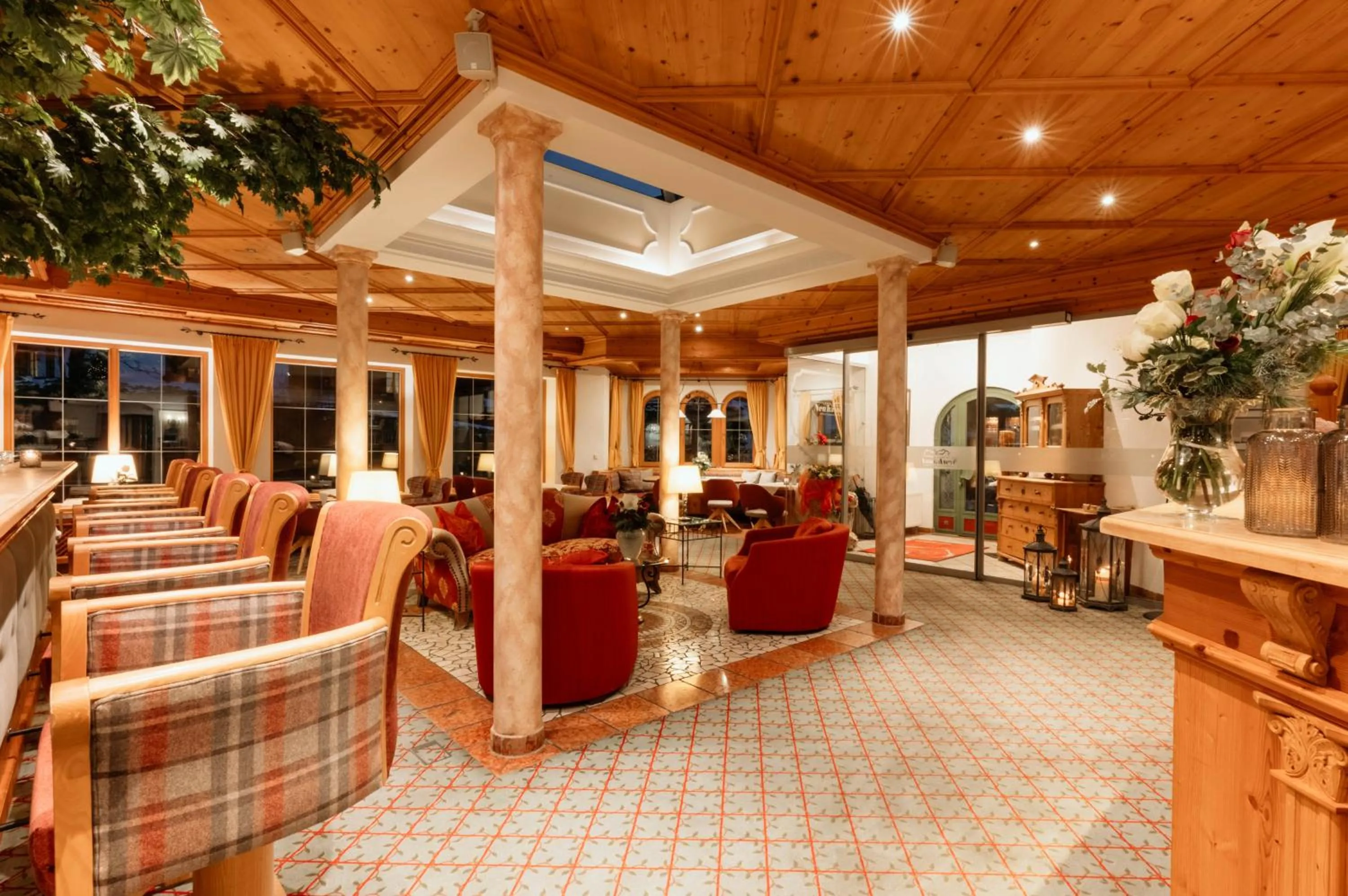 Lobby or reception in Hotel Neuhäusl Superior