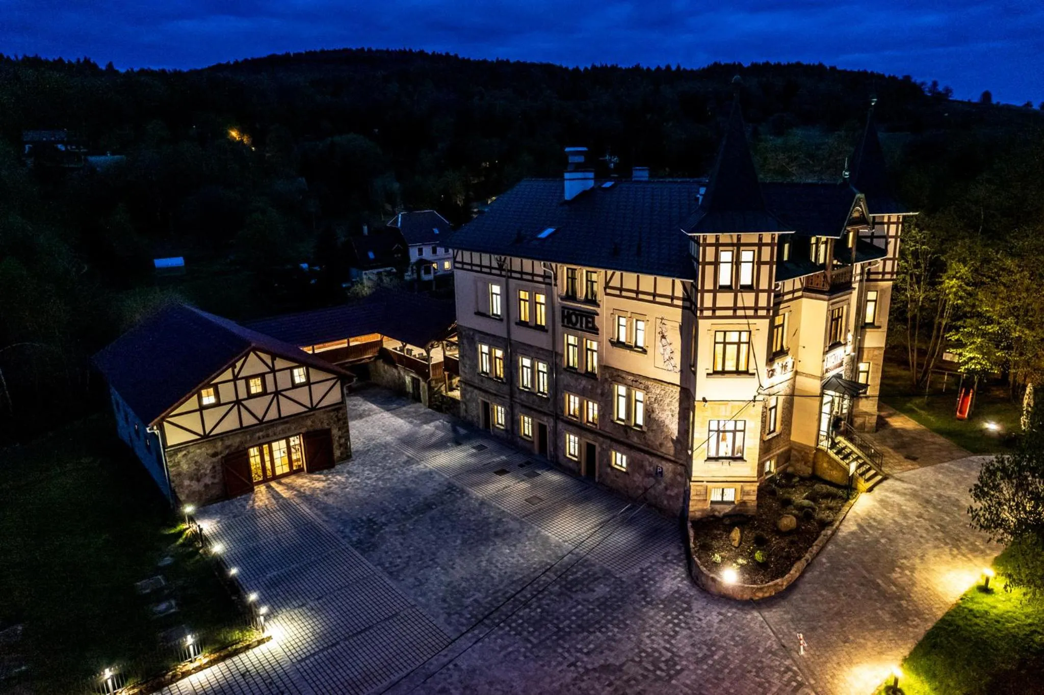 Property building in Hotel Švýcarský dům