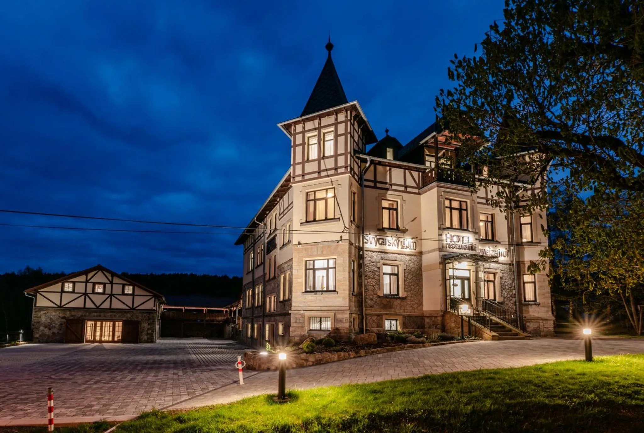Property building in Hotel Švýcarský dům
