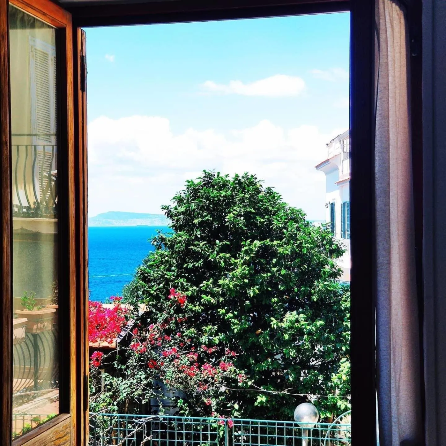 Sea view in B&B Mediterranea