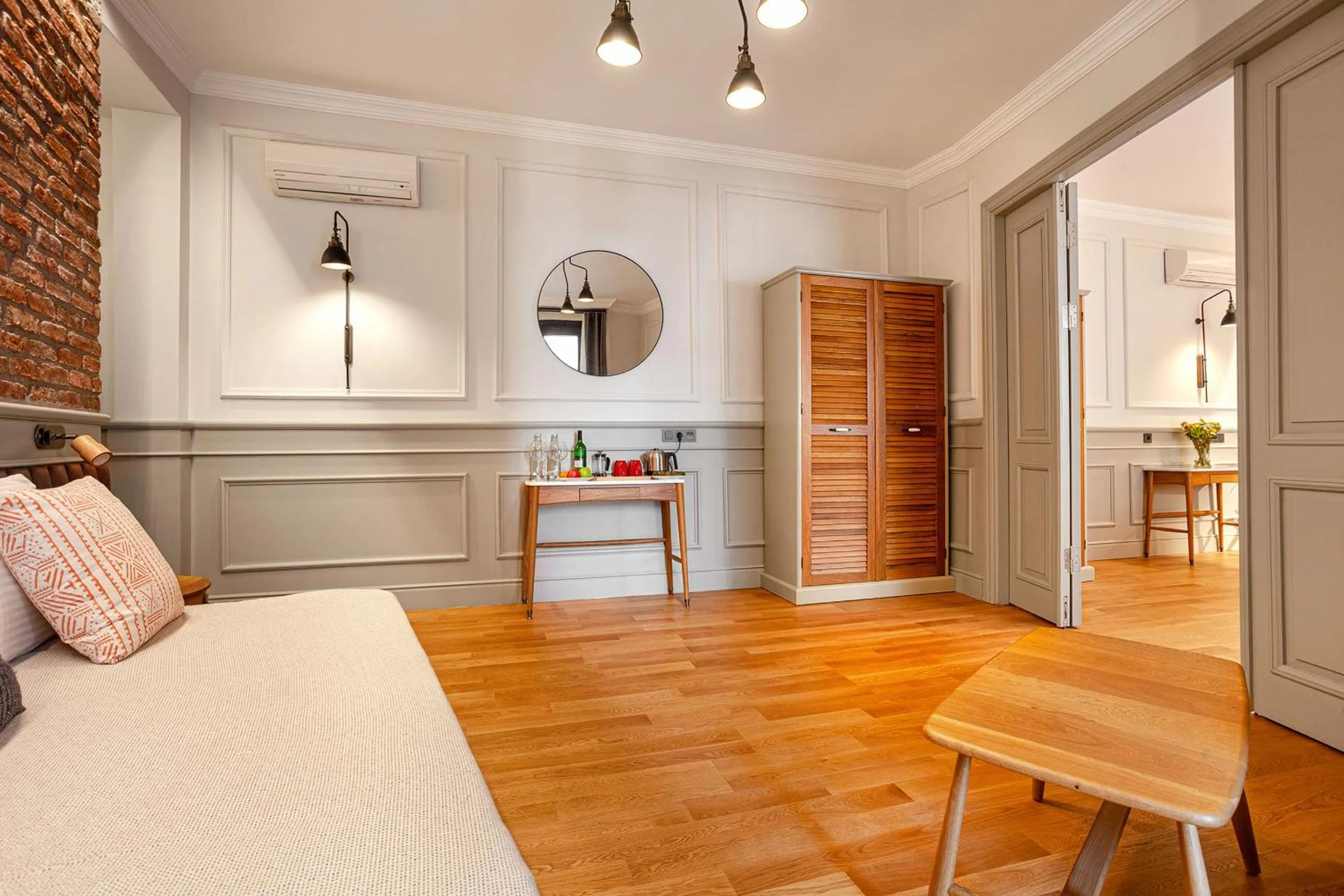 Living room, Bed in World House Boutique Hotel Galata