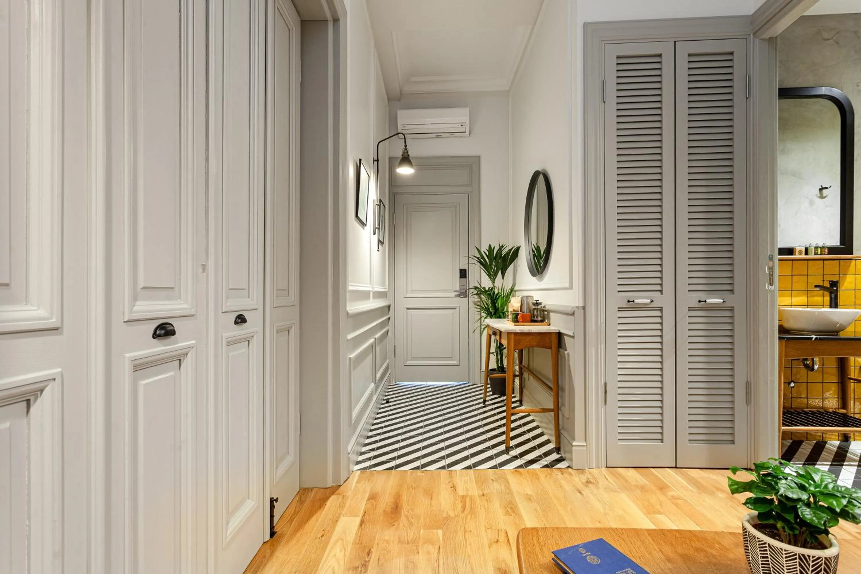 Decorative detail in World House Boutique Hotel Galata