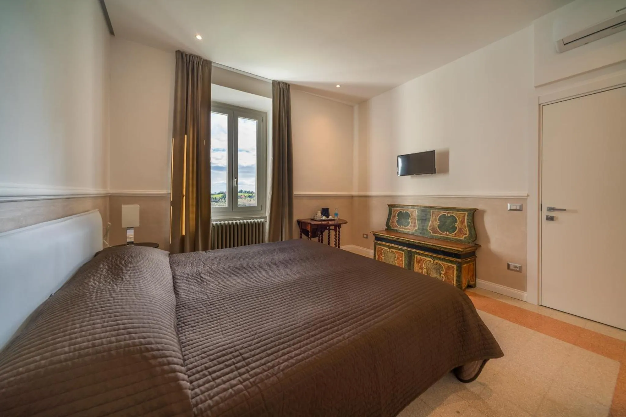 Photo of the whole room in Residence Sferisterio