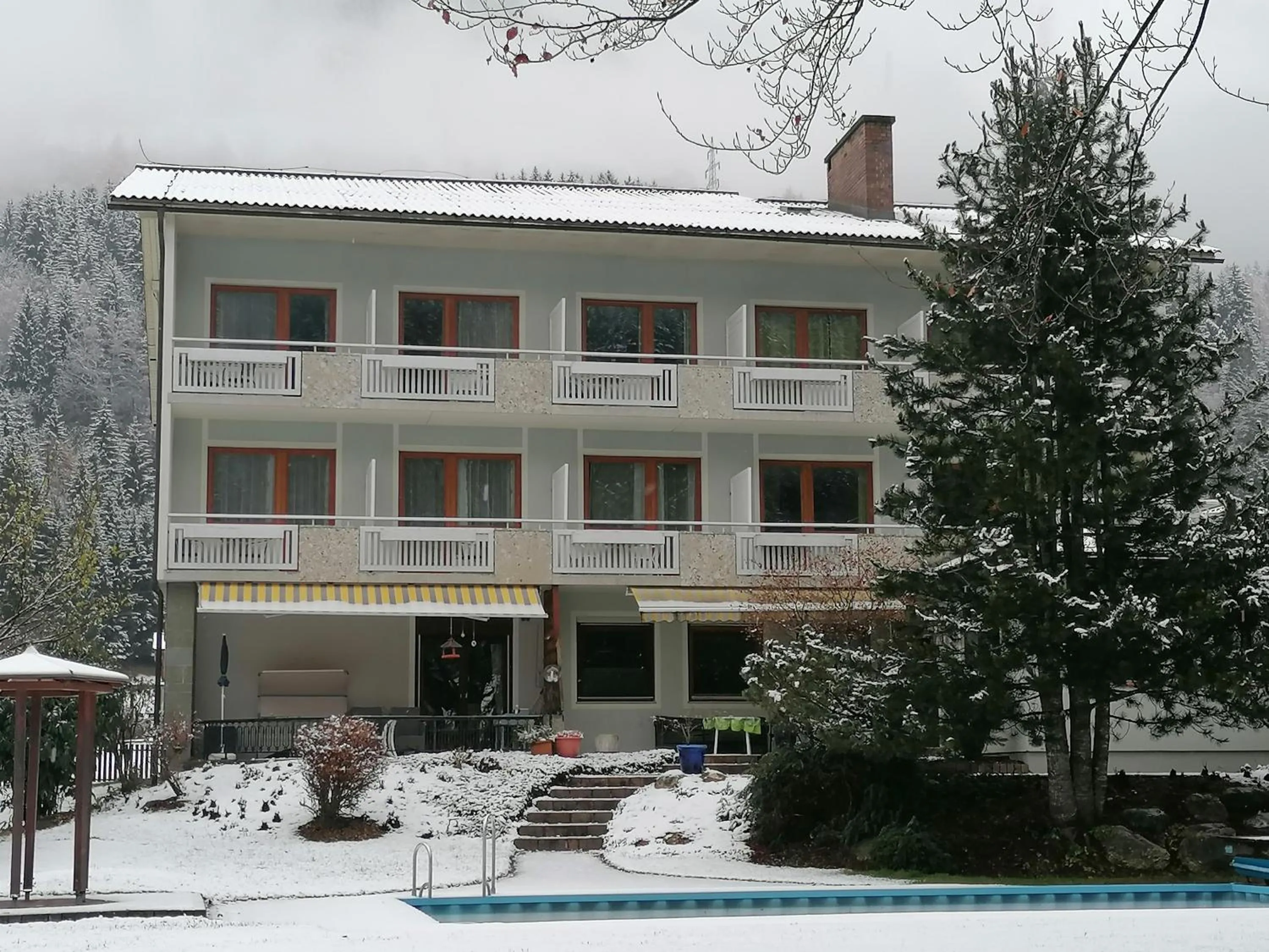 Property building in Klamberghof Burgstaller