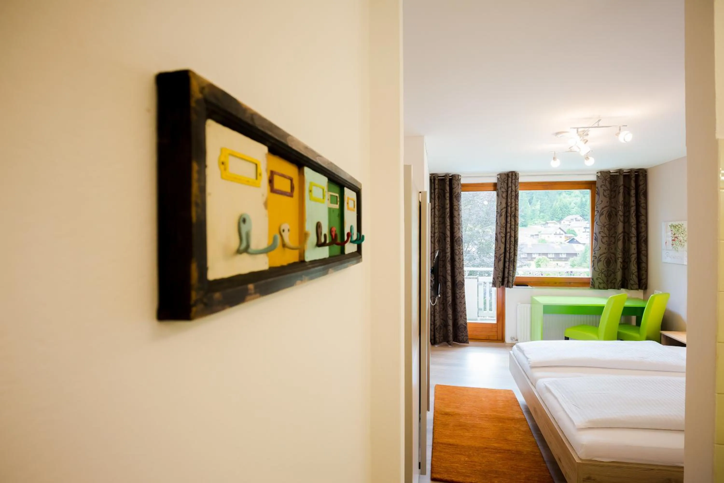 Shower, Bed in Klamberghof Burgstaller