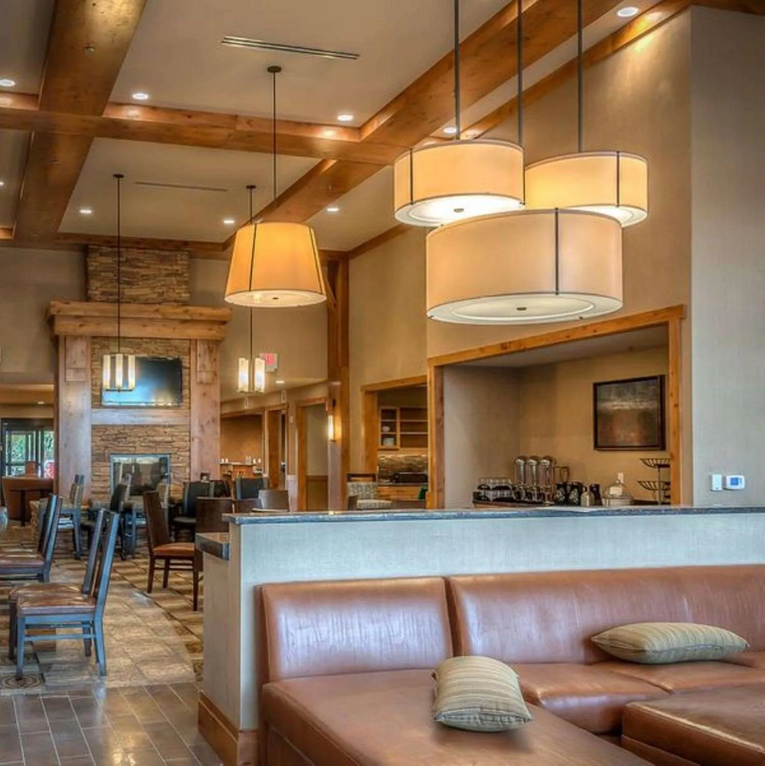 Dining area in Homewood Suites by Hilton, Durango