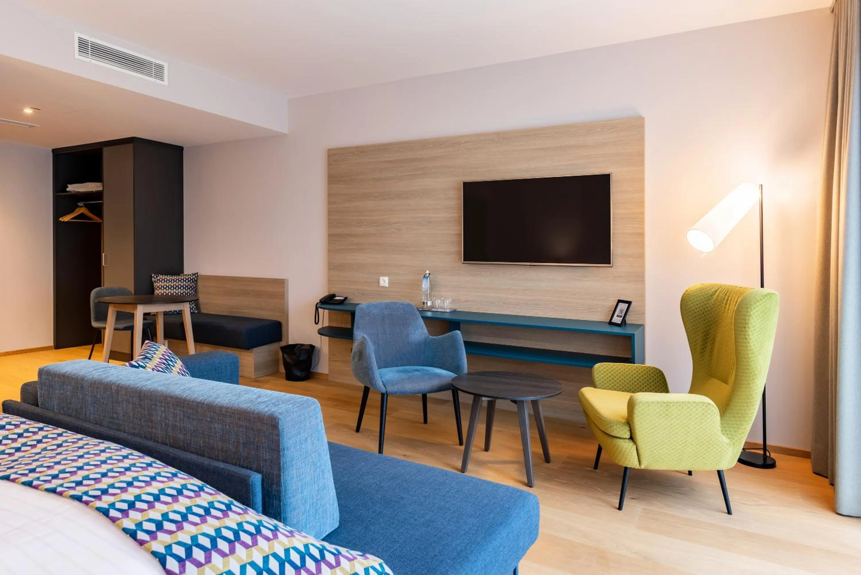 TV and multimedia in Parkhotel Maximilian Ottobeuren